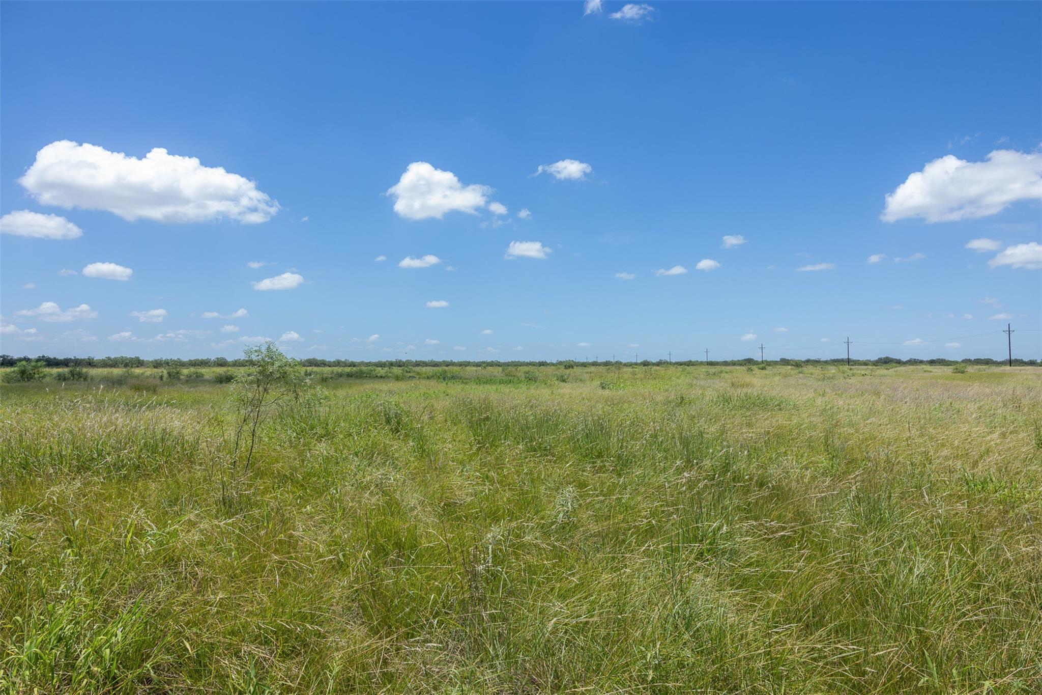 000 W. 17th St, Brady, TX 76825