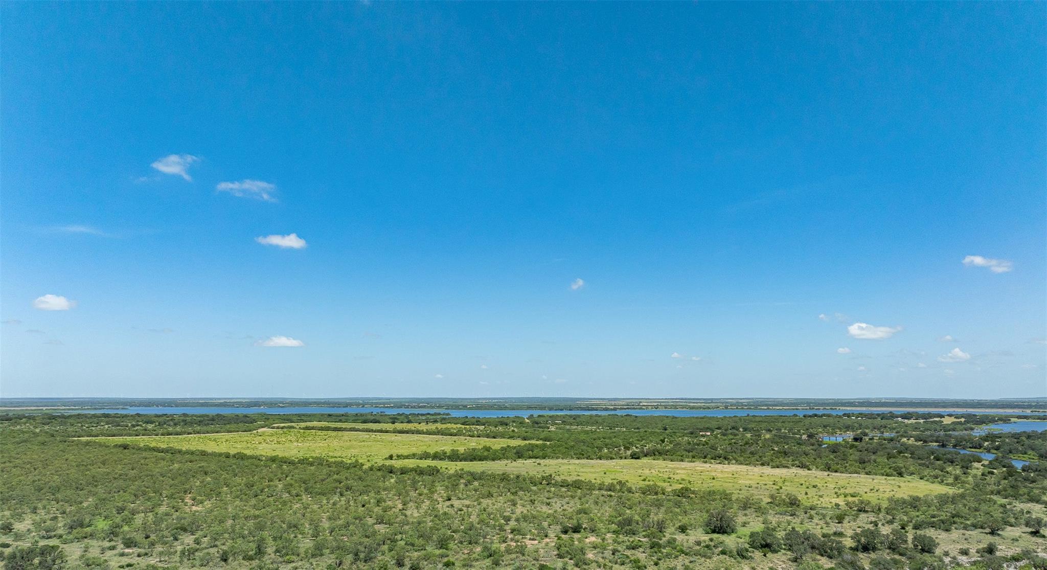 000 W. 17th St, Brady, TX 76825