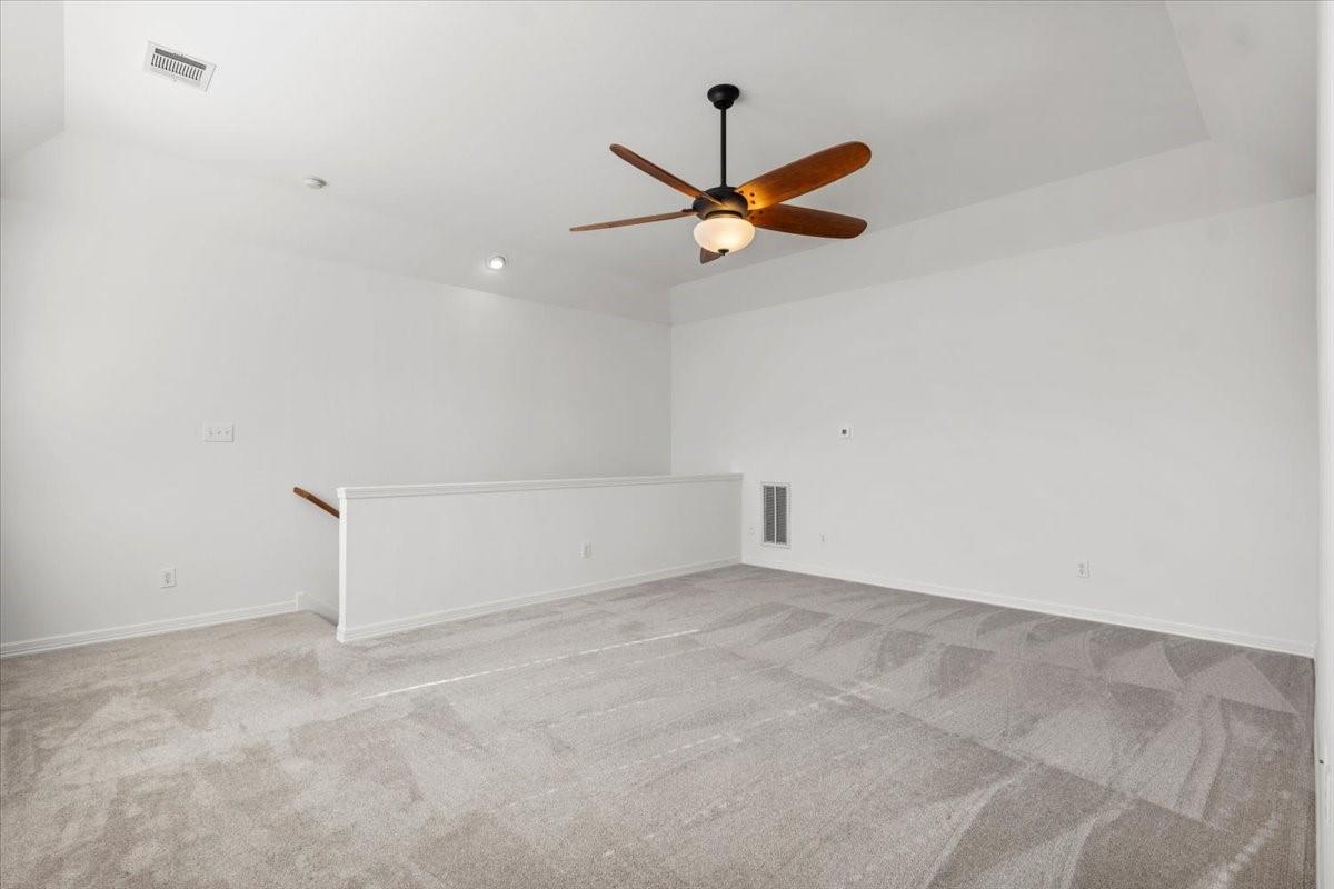 2127 Clear Lake Pl, Round Rock, TX 78665