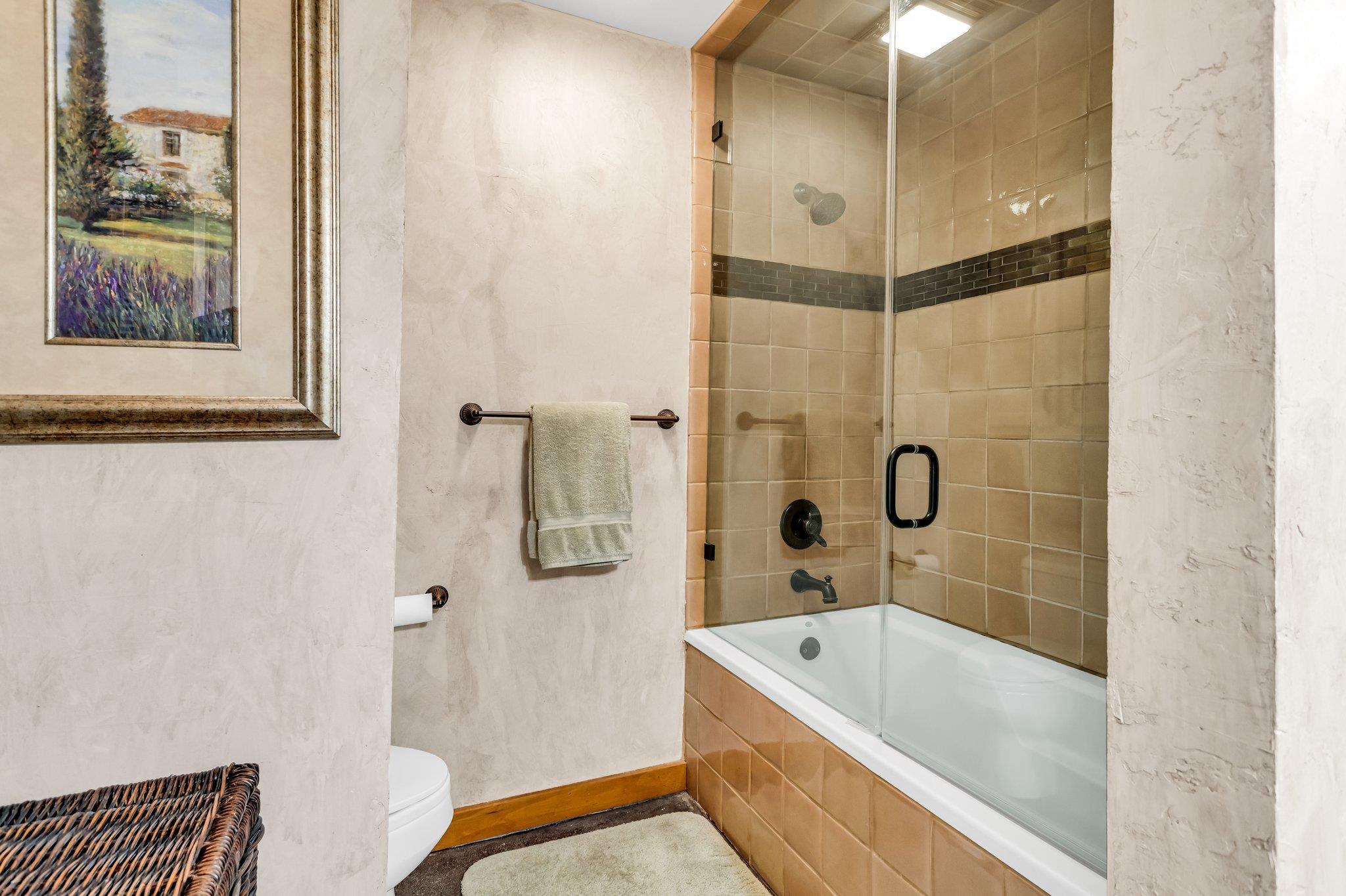 1406 Windsor Rd # 305, Austin, TX 78703