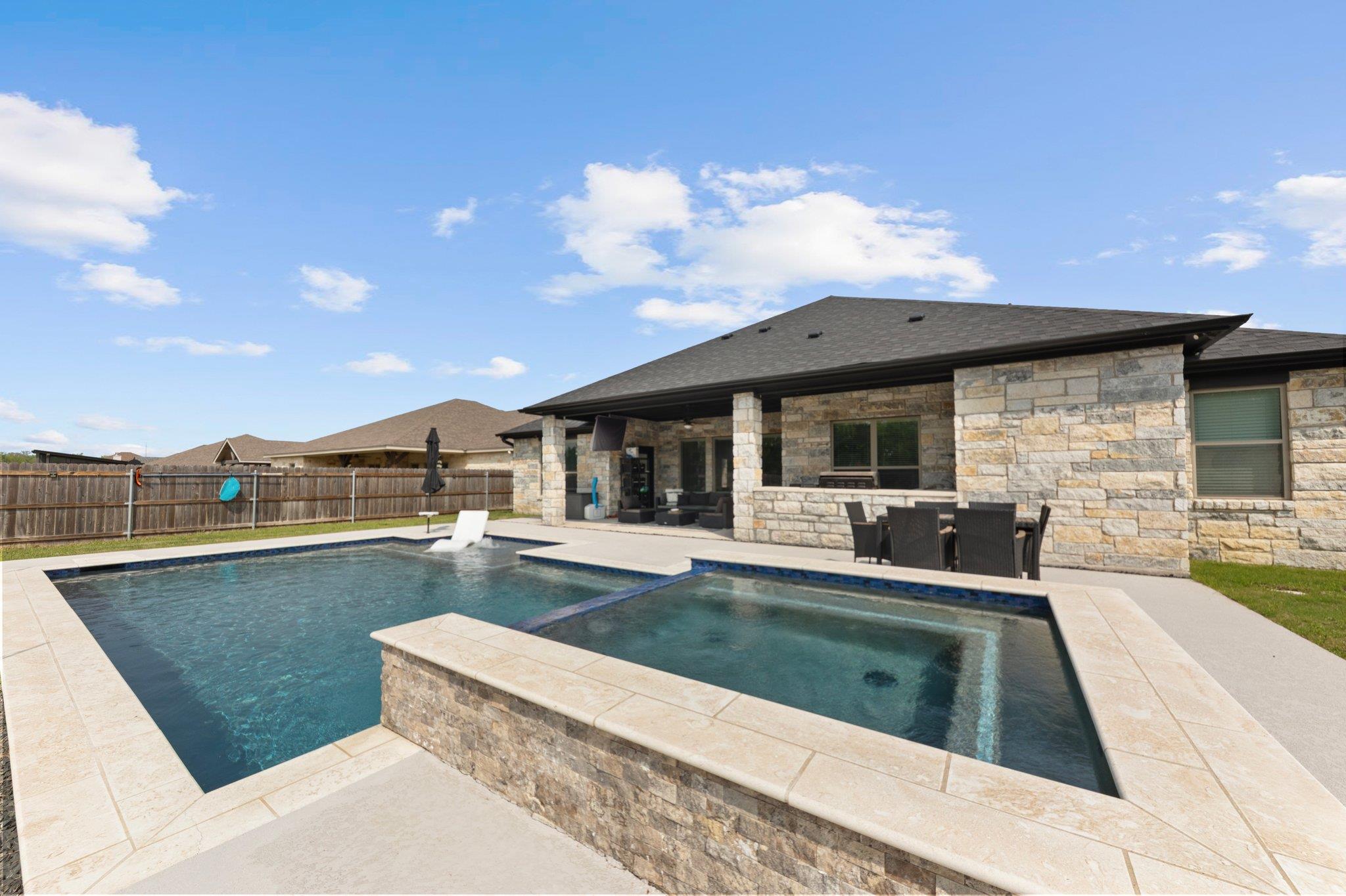 213 Pecan Meadow Ln, Harker Heights, TX 76513