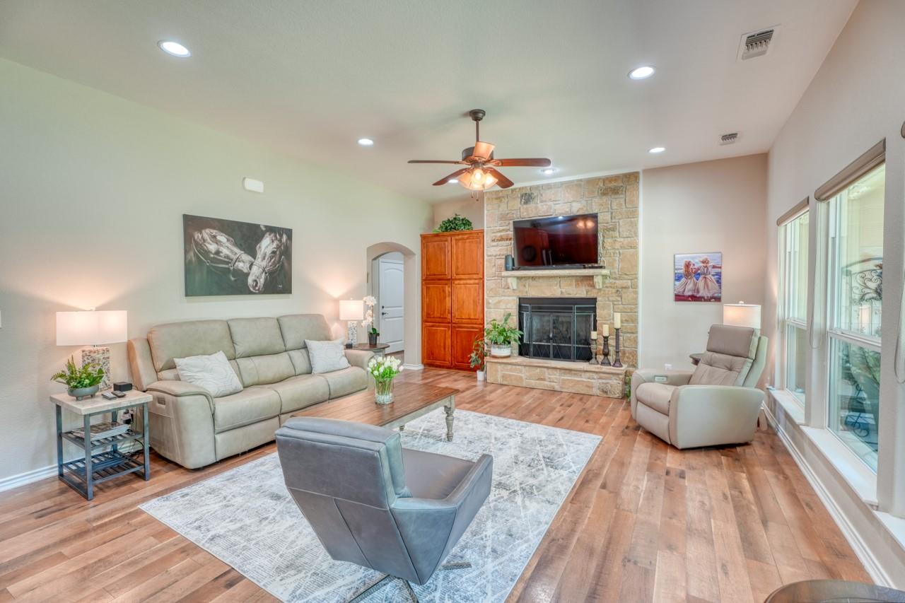 103 Ladera Cv, Marble Falls, TX 78654