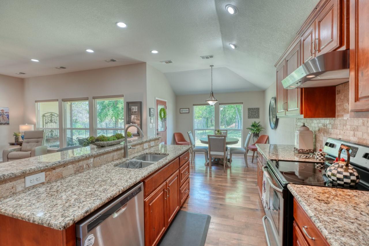 103 Ladera Cv, Marble Falls, TX 78654