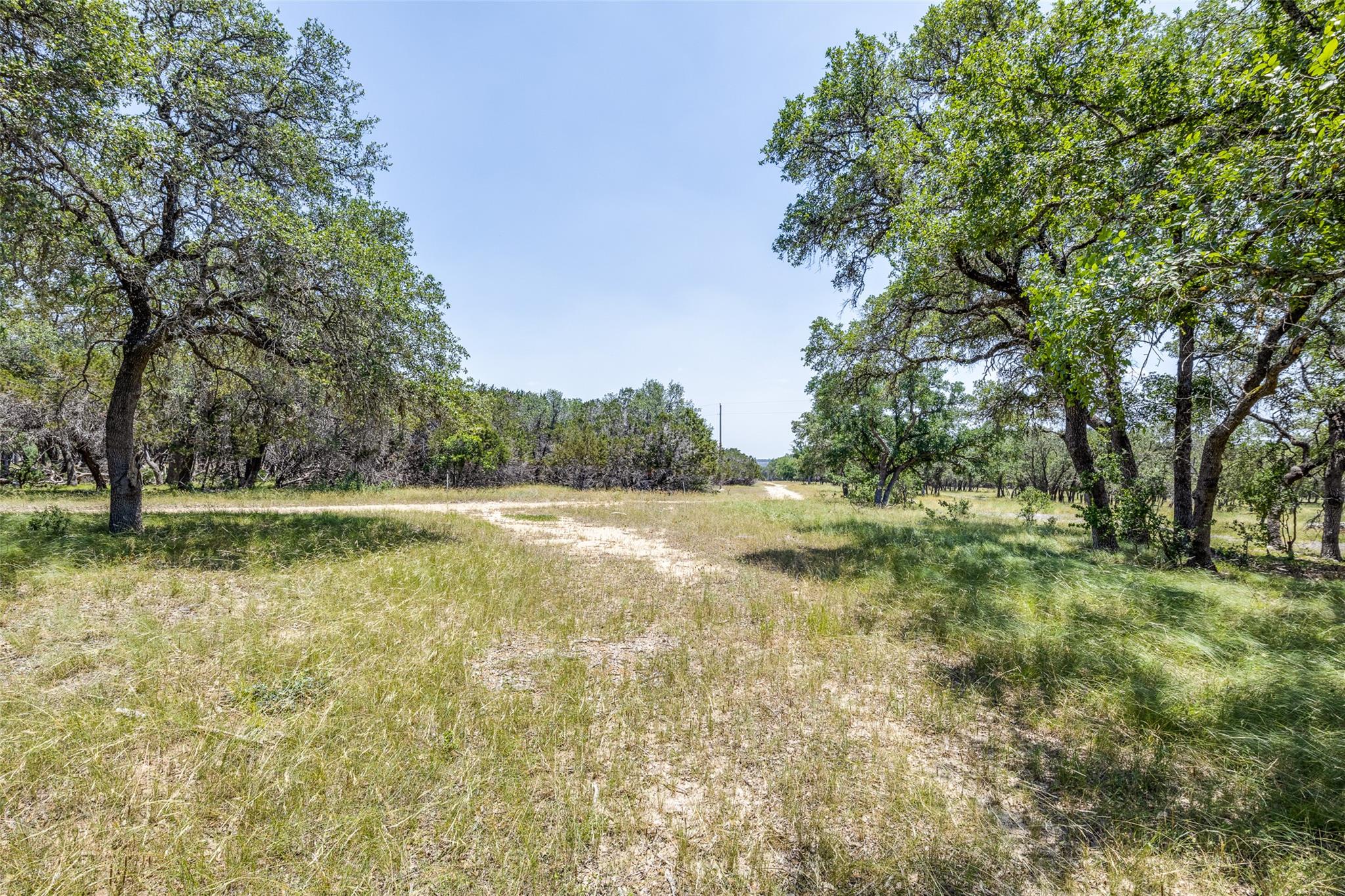 233 Kasten Rd, Boerne, TX 78006