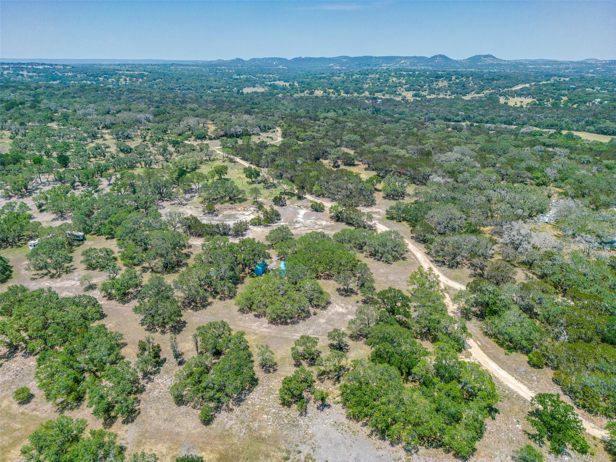 233 Kasten Rd, Boerne, TX 78006