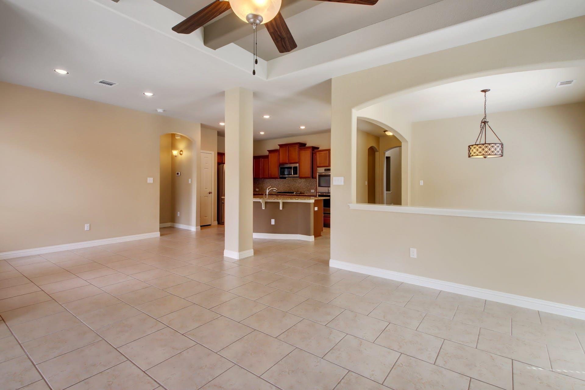 2912 Castellan Ln, Round Rock, TX 78665
