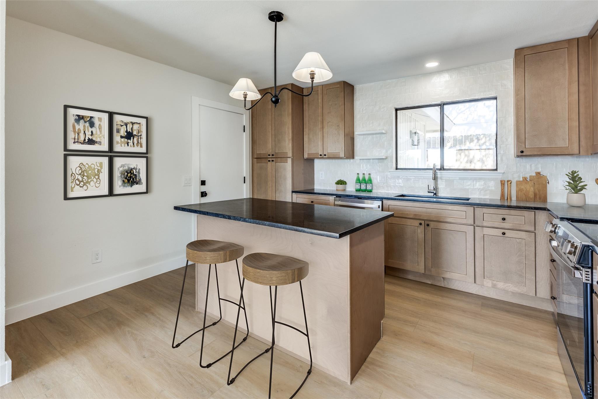 3004 Boone Dr, Lago Vista, TX 78645