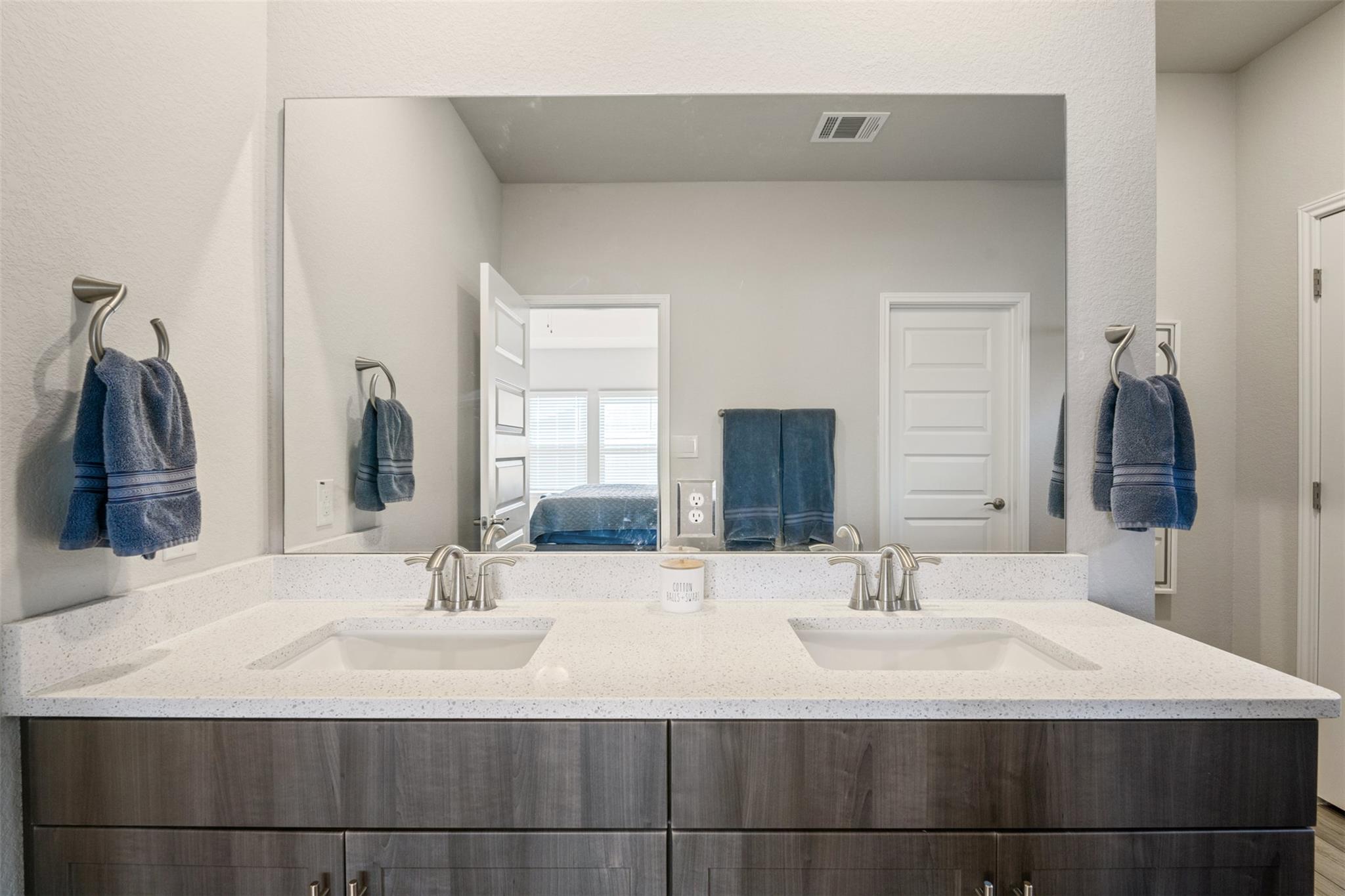 10310 Mager Ln, Hutto, TX 78634