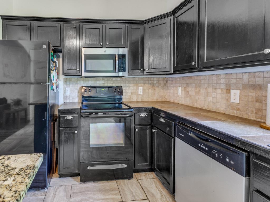 1010 Gravel St, San Marcos, TX 78666