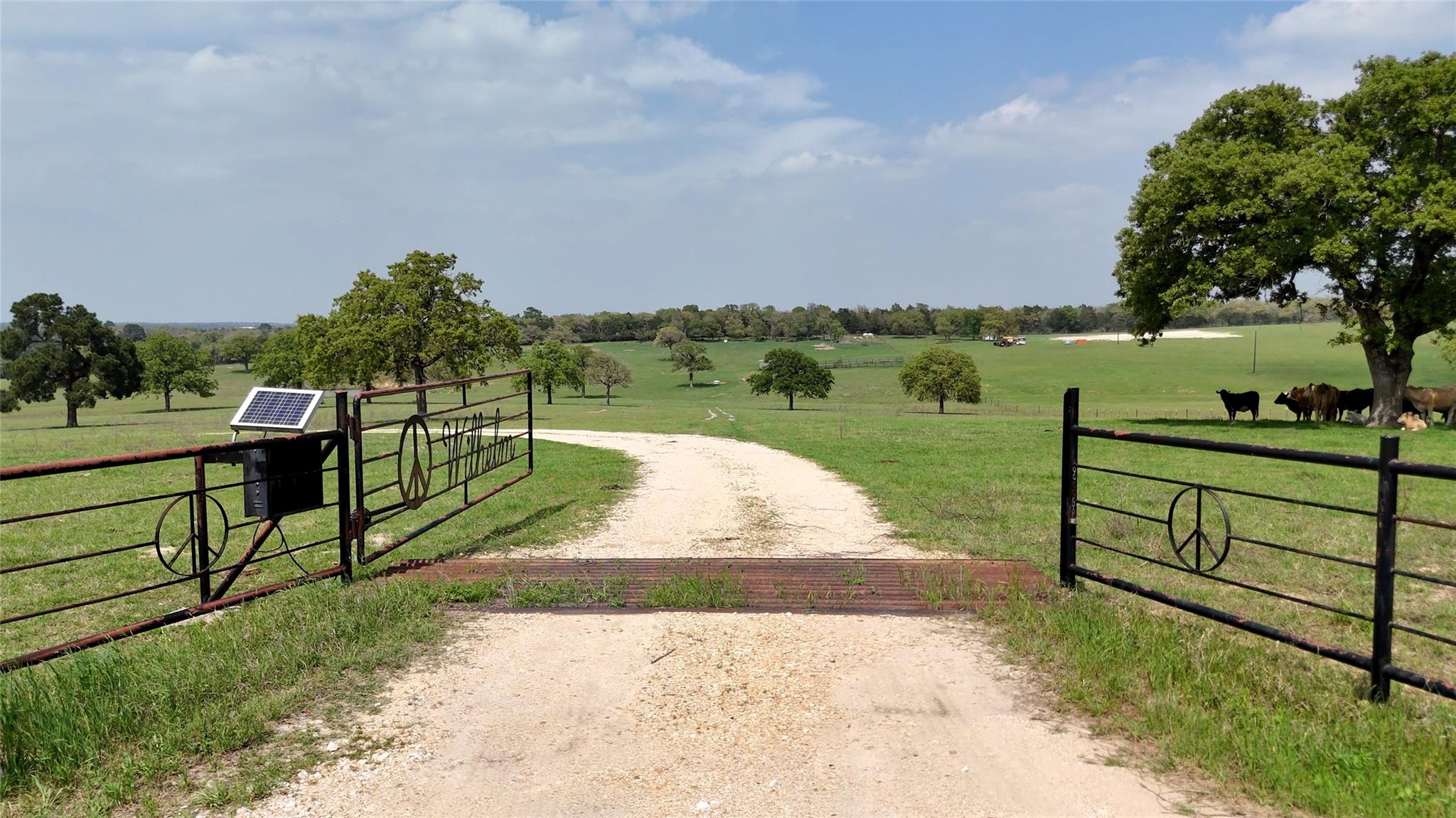 2792 Fm 535, Rosanky, TX 78953