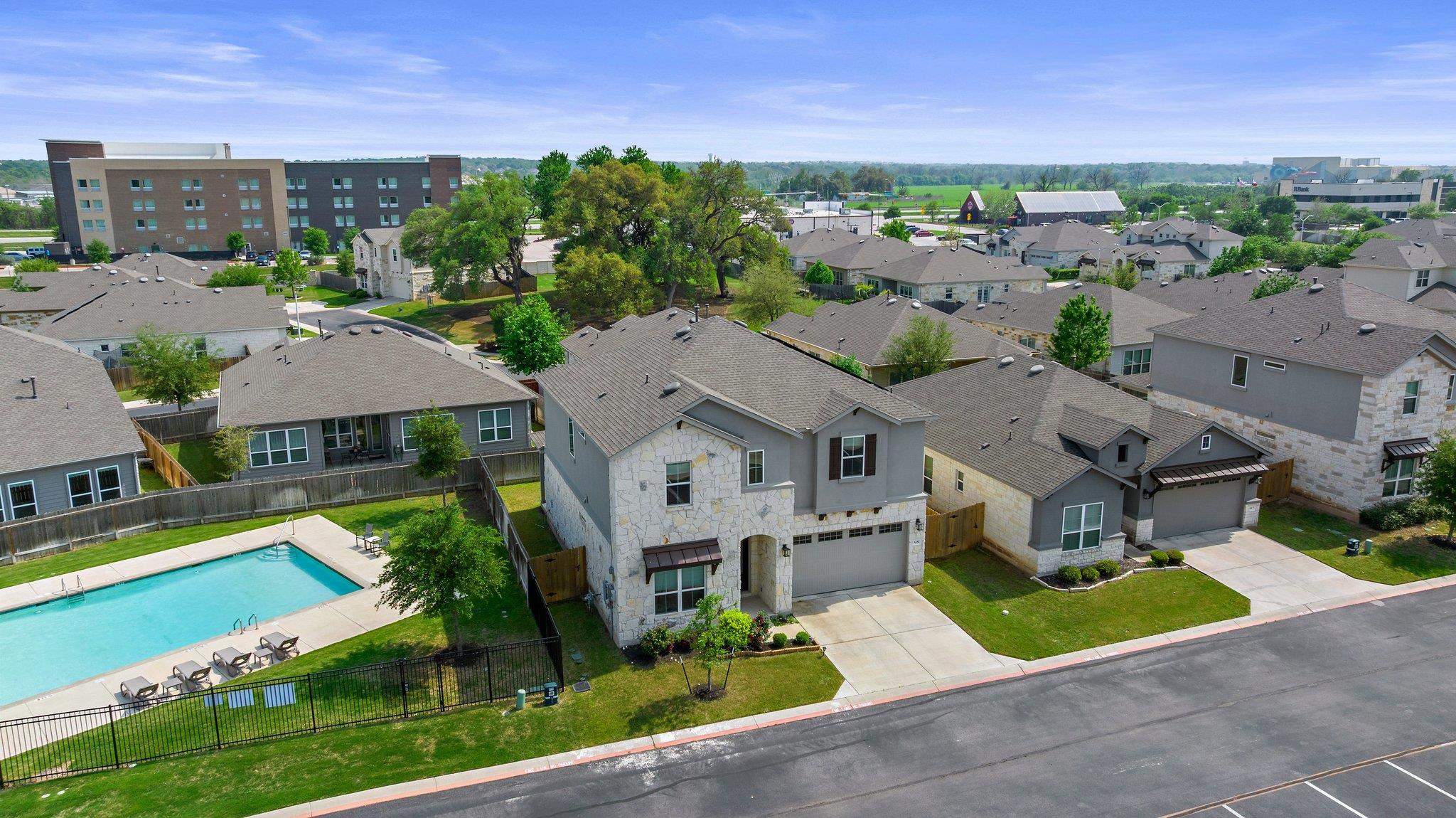 3750 E Palm Valley Blvd # 98, Round Rock, TX 78665