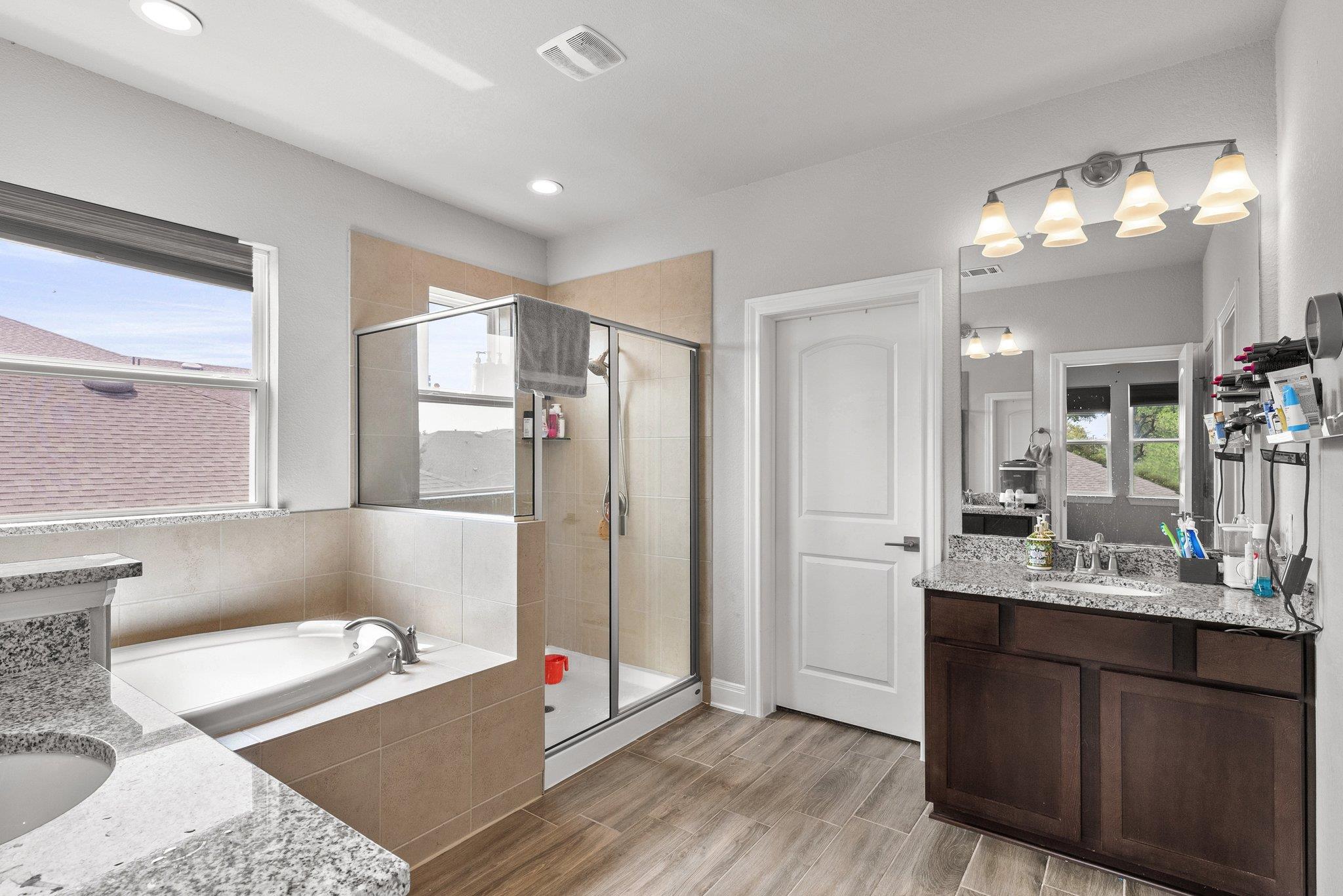 3750 E Palm Valley Blvd # 98, Round Rock, TX 78665
