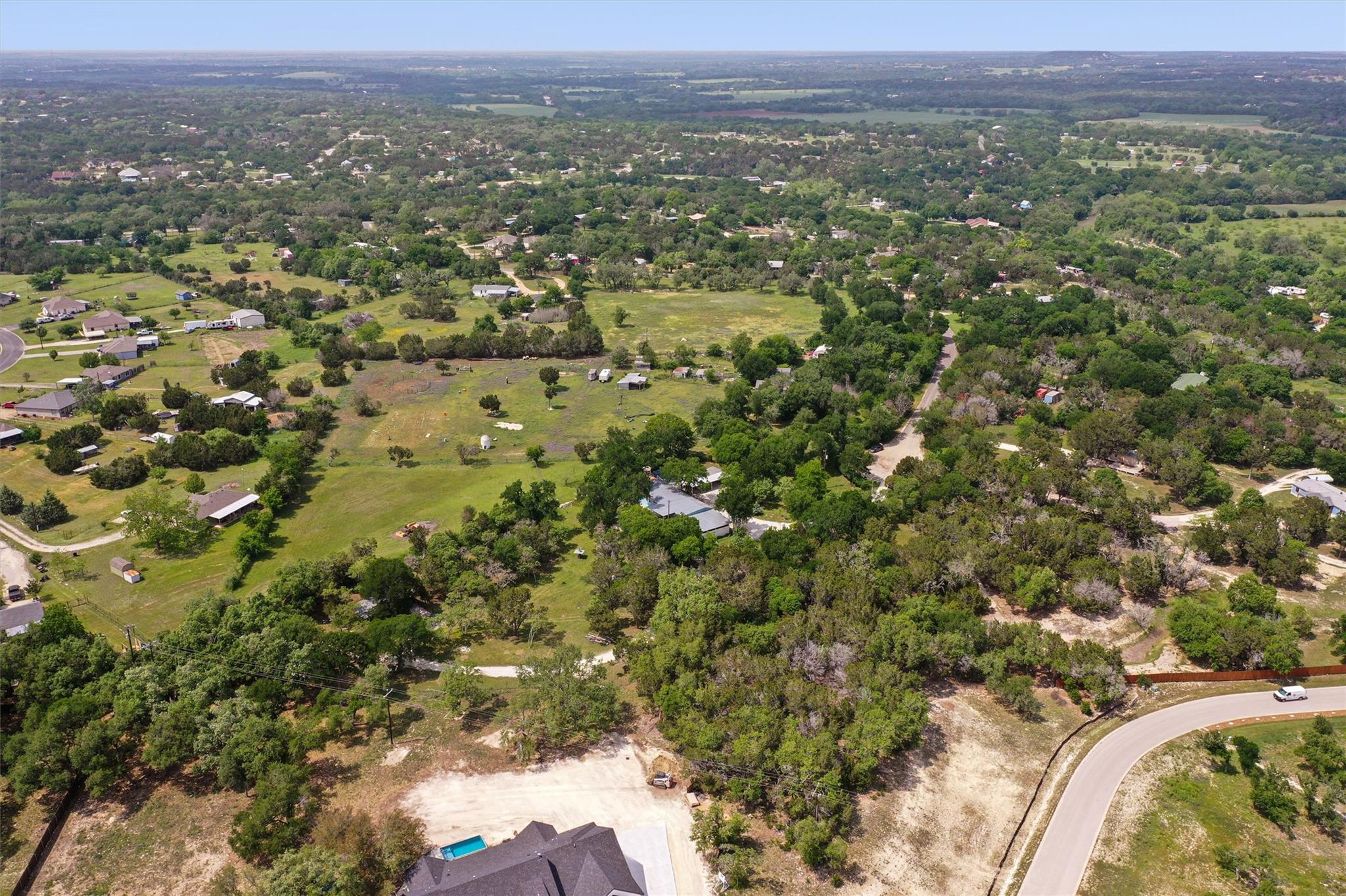 300 Corral Ln, Liberty Hill, TX 78642