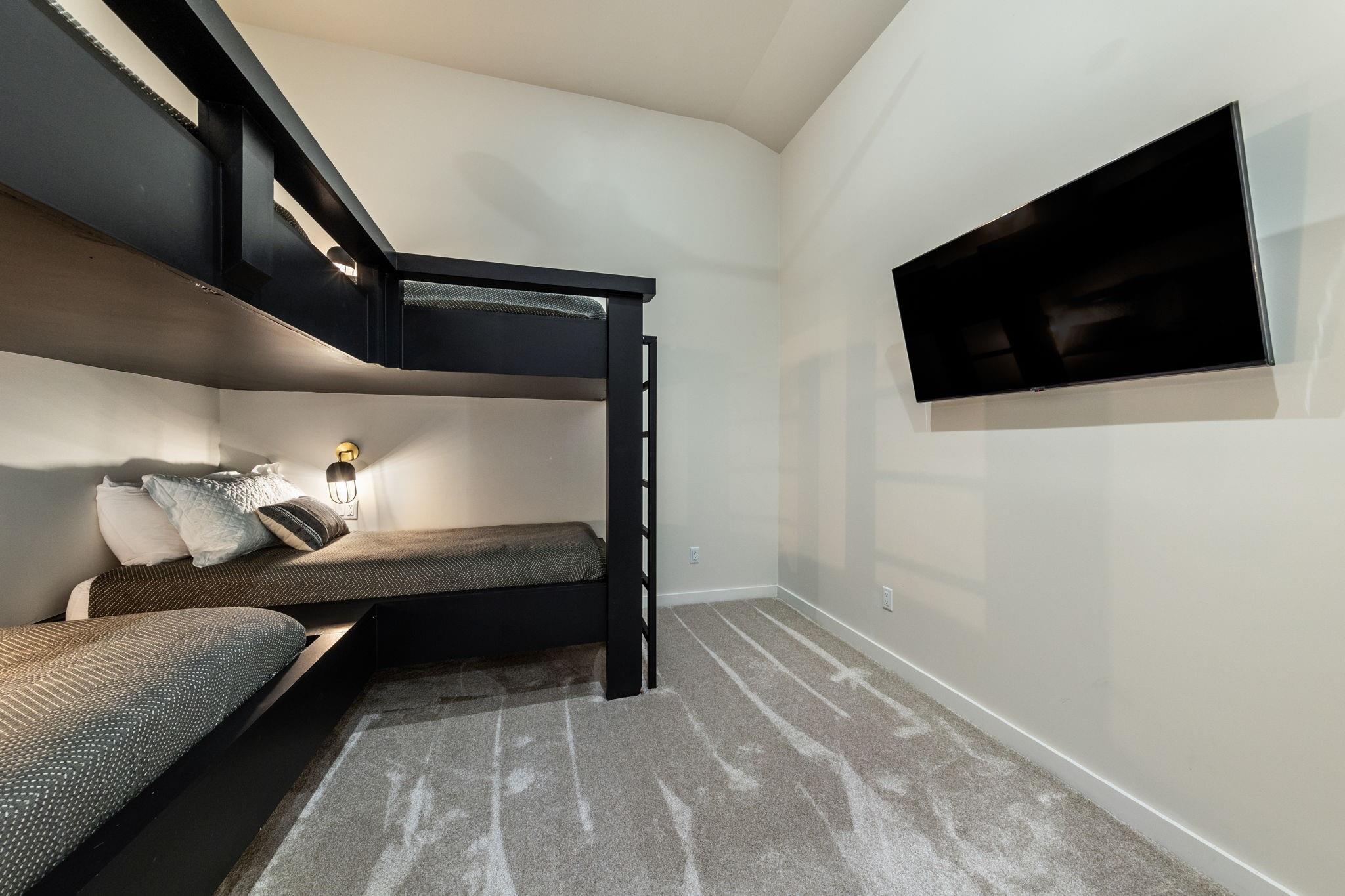 402 Island Dr # B, Horseshoe Bay, TX 78657