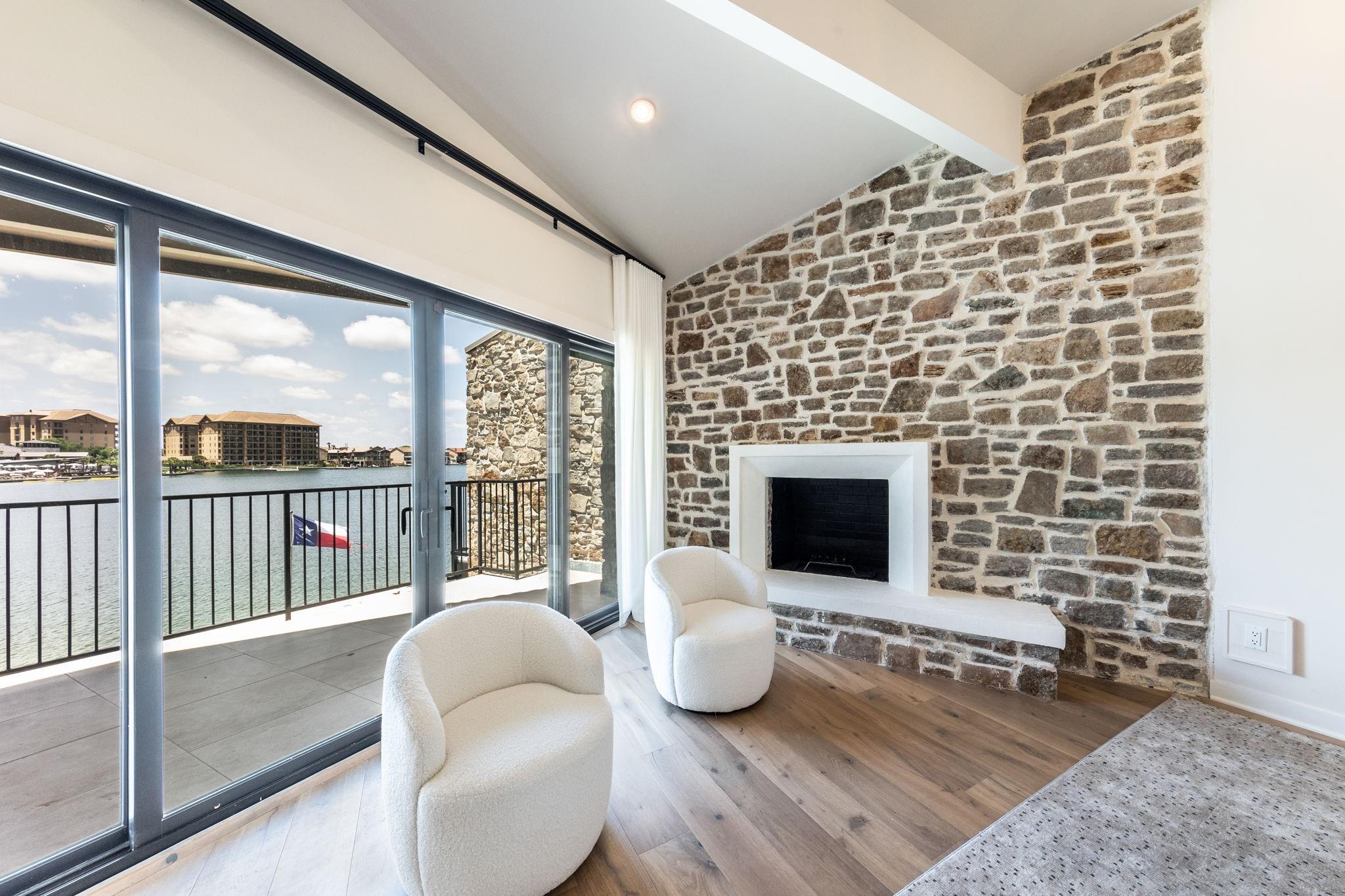 402 Island Dr # B, Horseshoe Bay, TX 78657