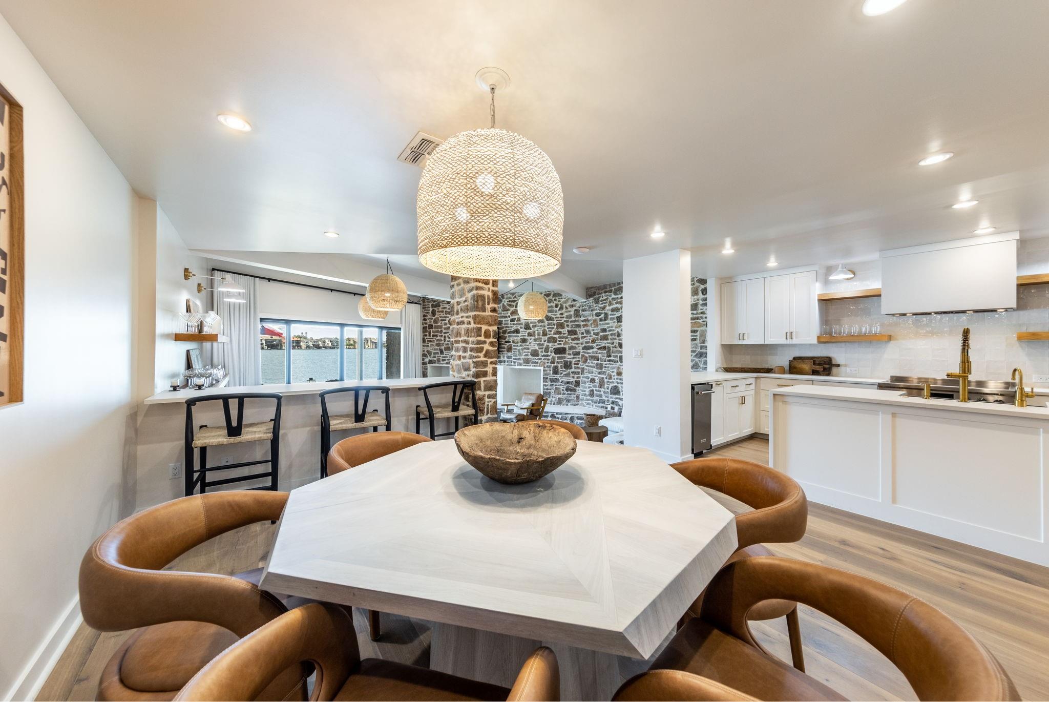 402 Island Dr # B, Horseshoe Bay, TX 78657