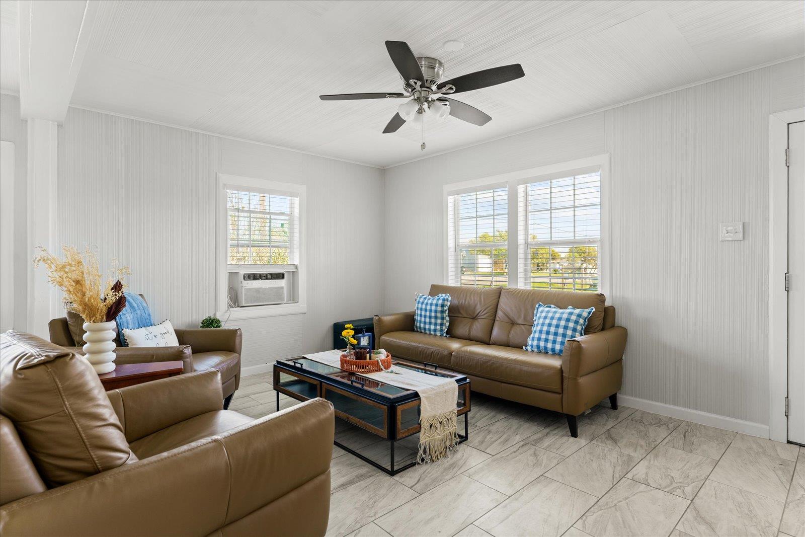 115 N Byers St, Port O'Connor, TX 77982