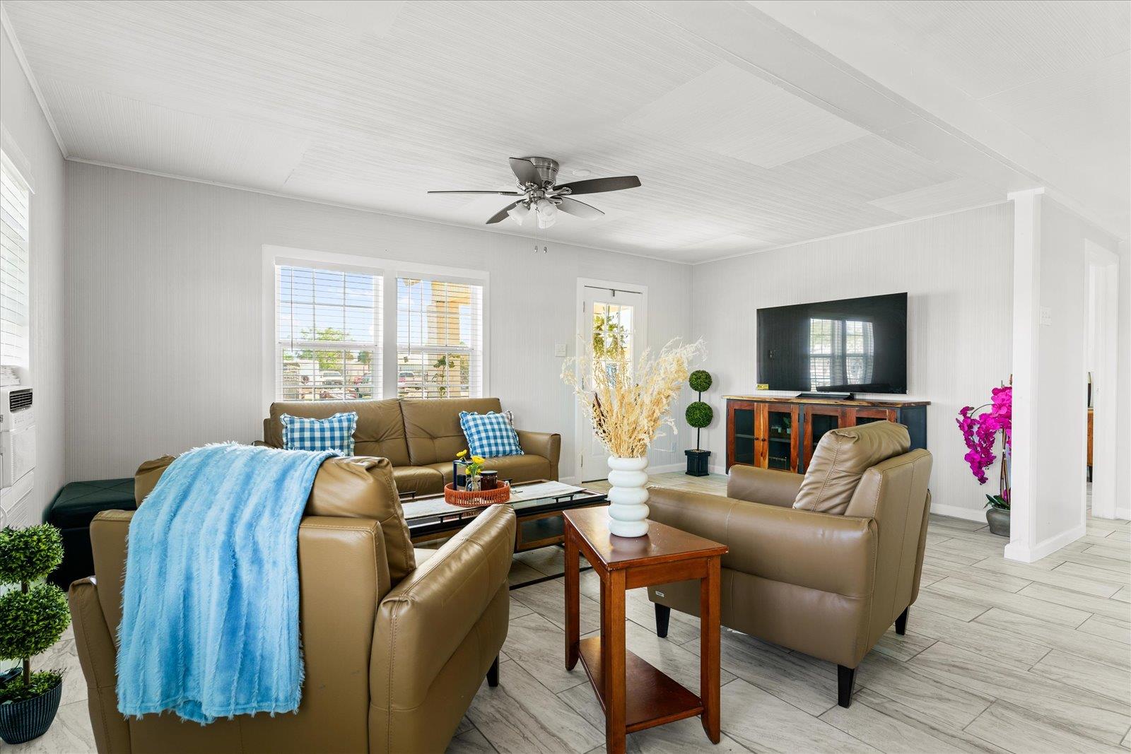 115 N Byers St, Port O'Connor, TX 77982