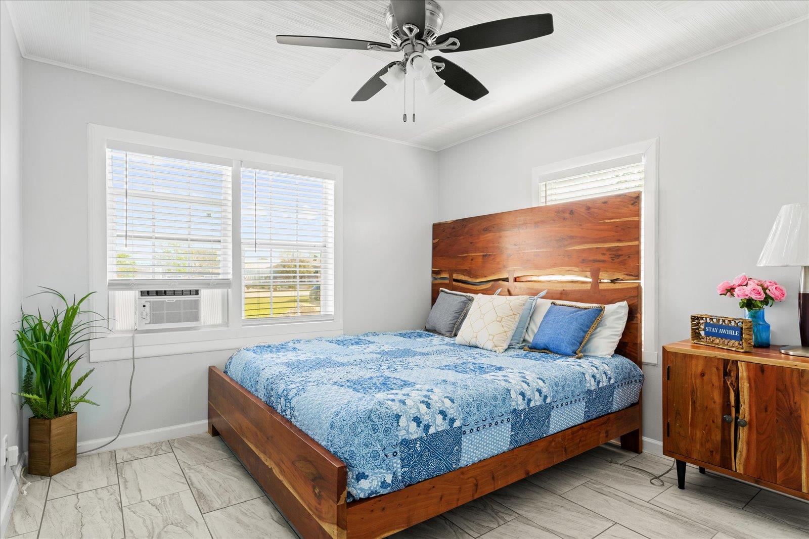 115 N Byers St, Port O'Connor, TX 77982