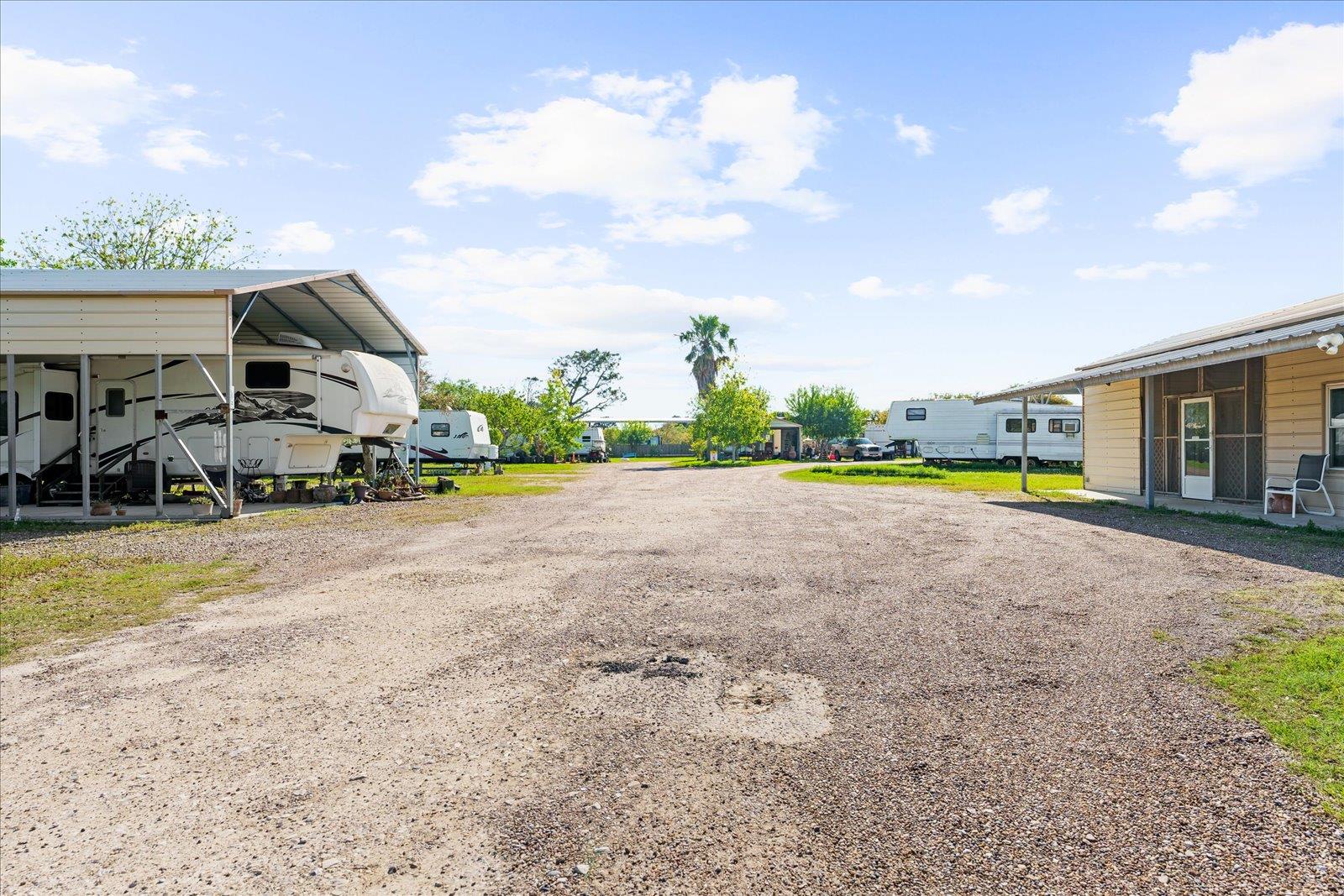 115 N Byers St, Port O'Connor, TX 77982