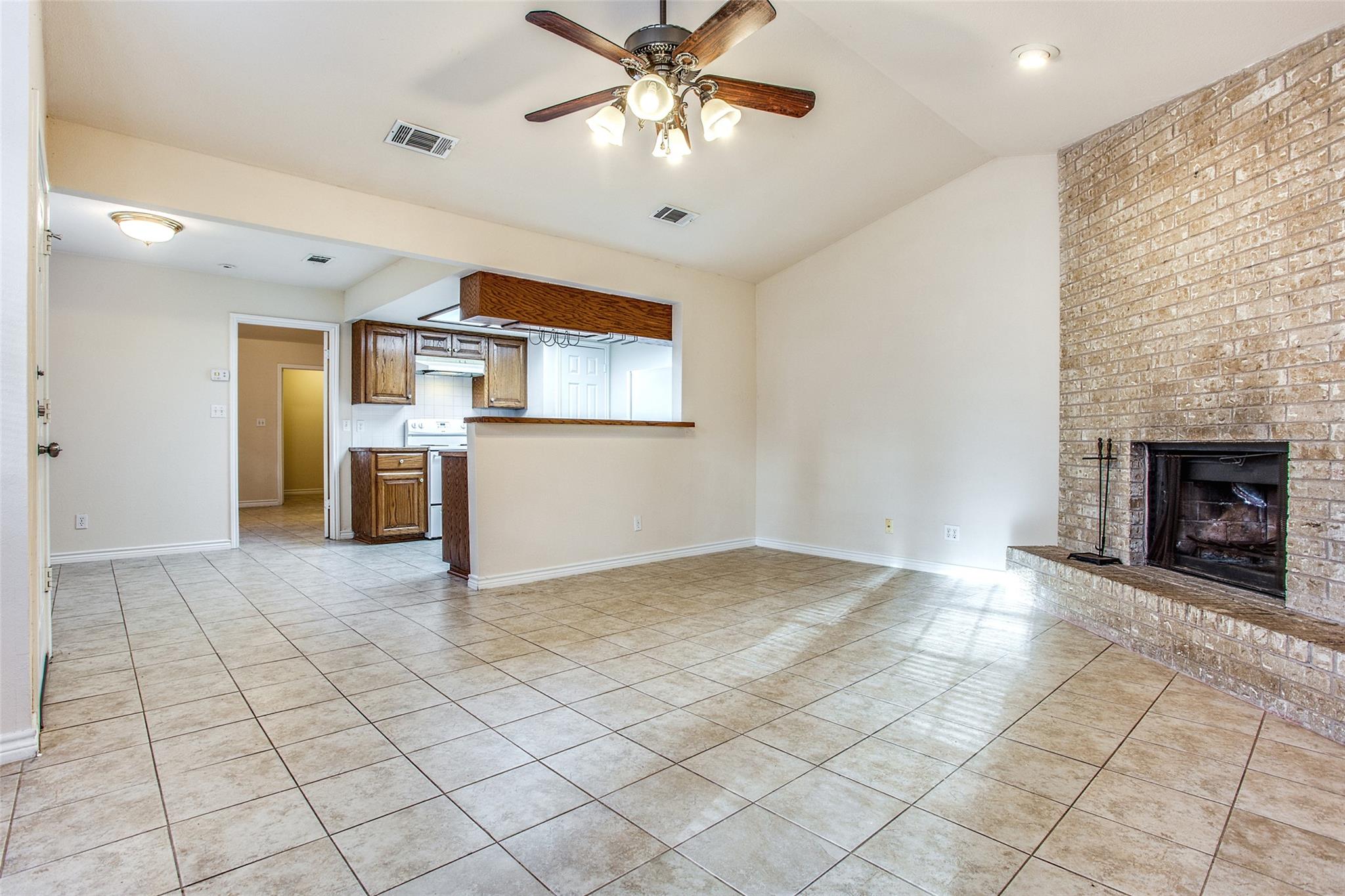 8811 Clearbrook Trl, Austin, TX 78729