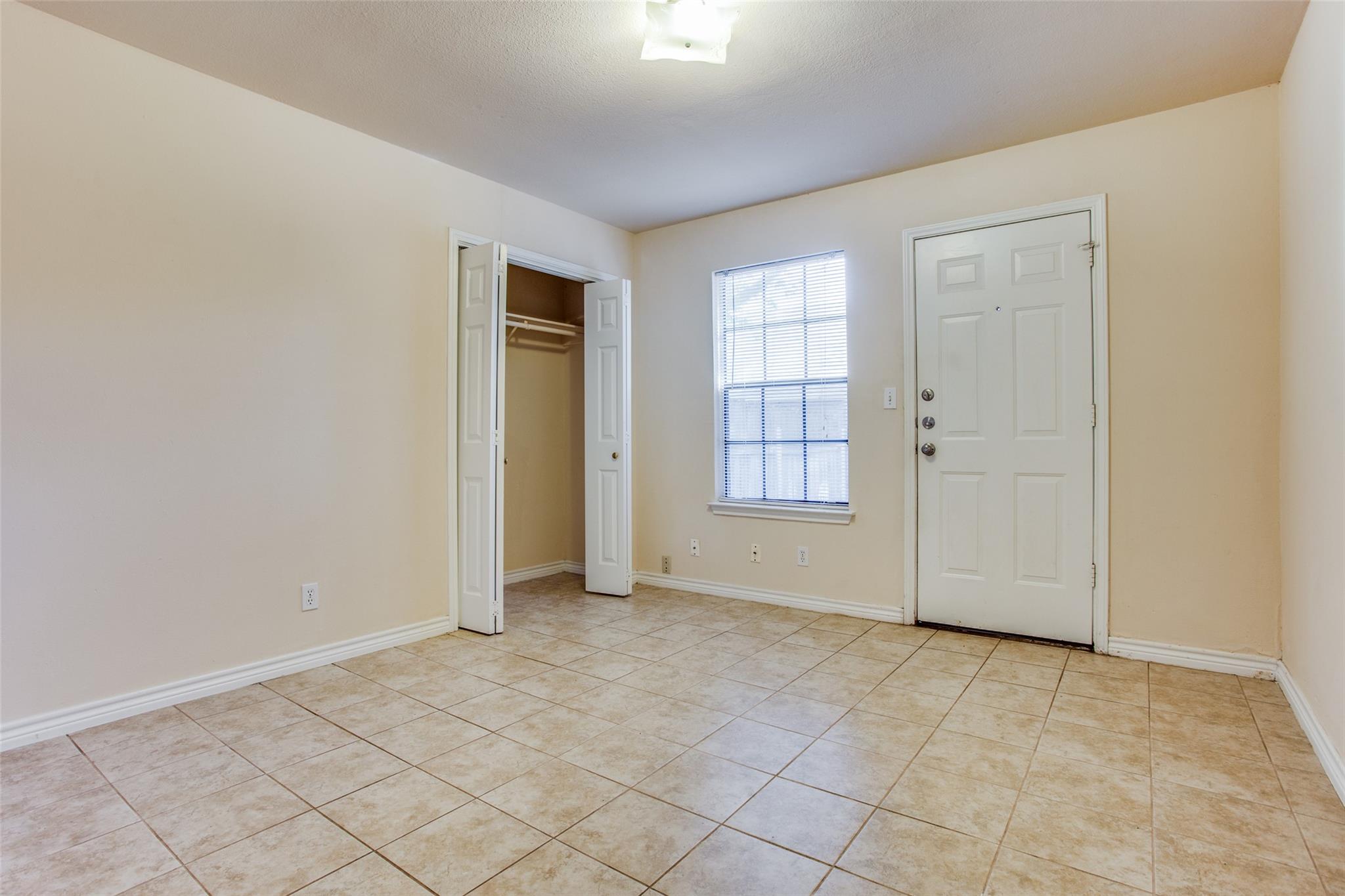 8811 Clearbrook Trl, Austin, TX 78729