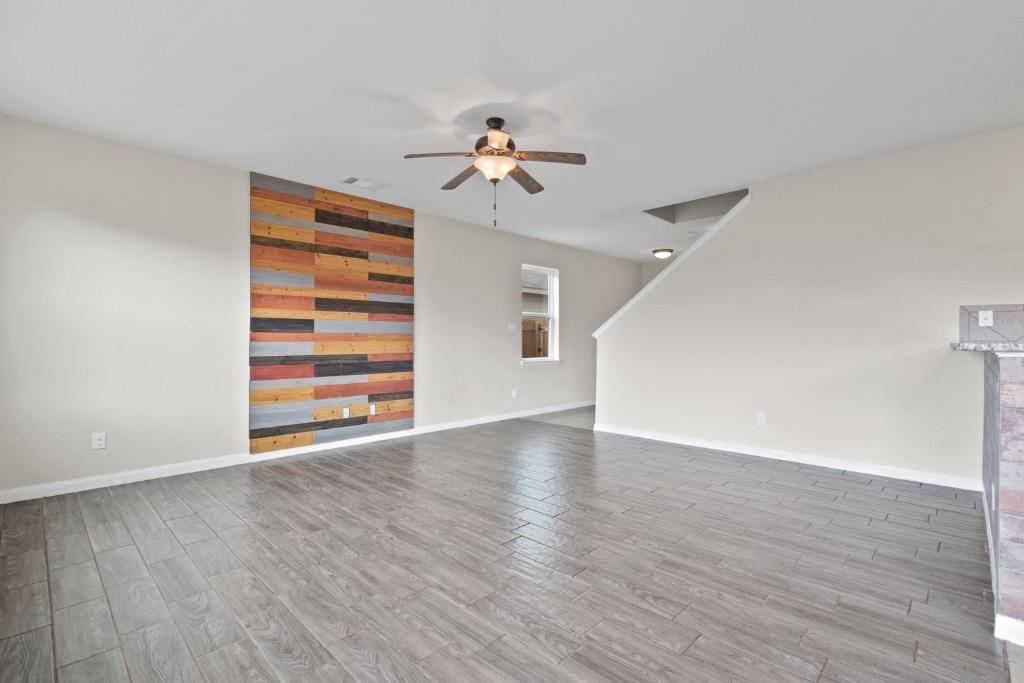 1445 Treeta Trl, Kyle, TX 78640