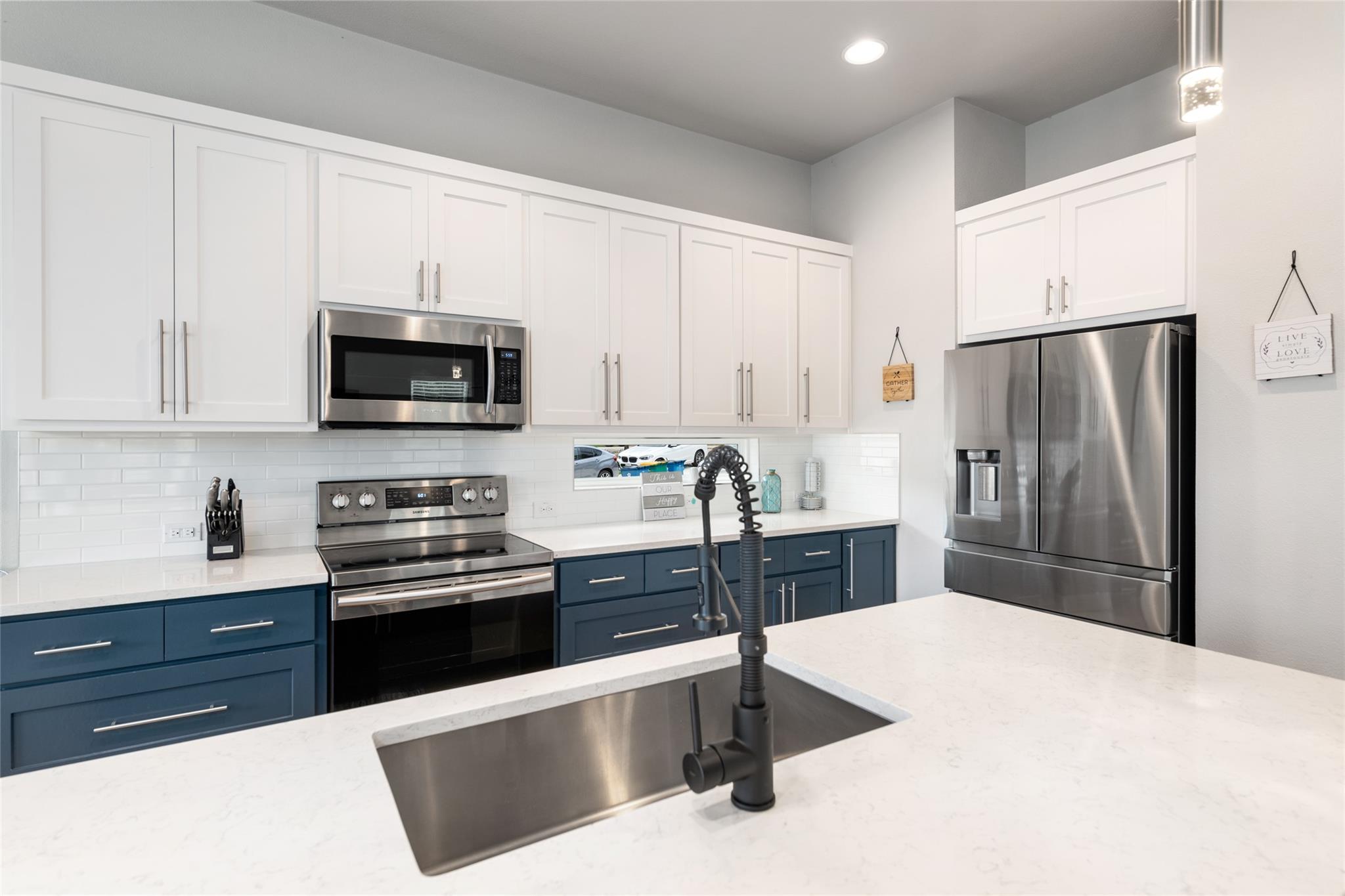 2305 Belaire Dr, Granite Shoals, TX 78654