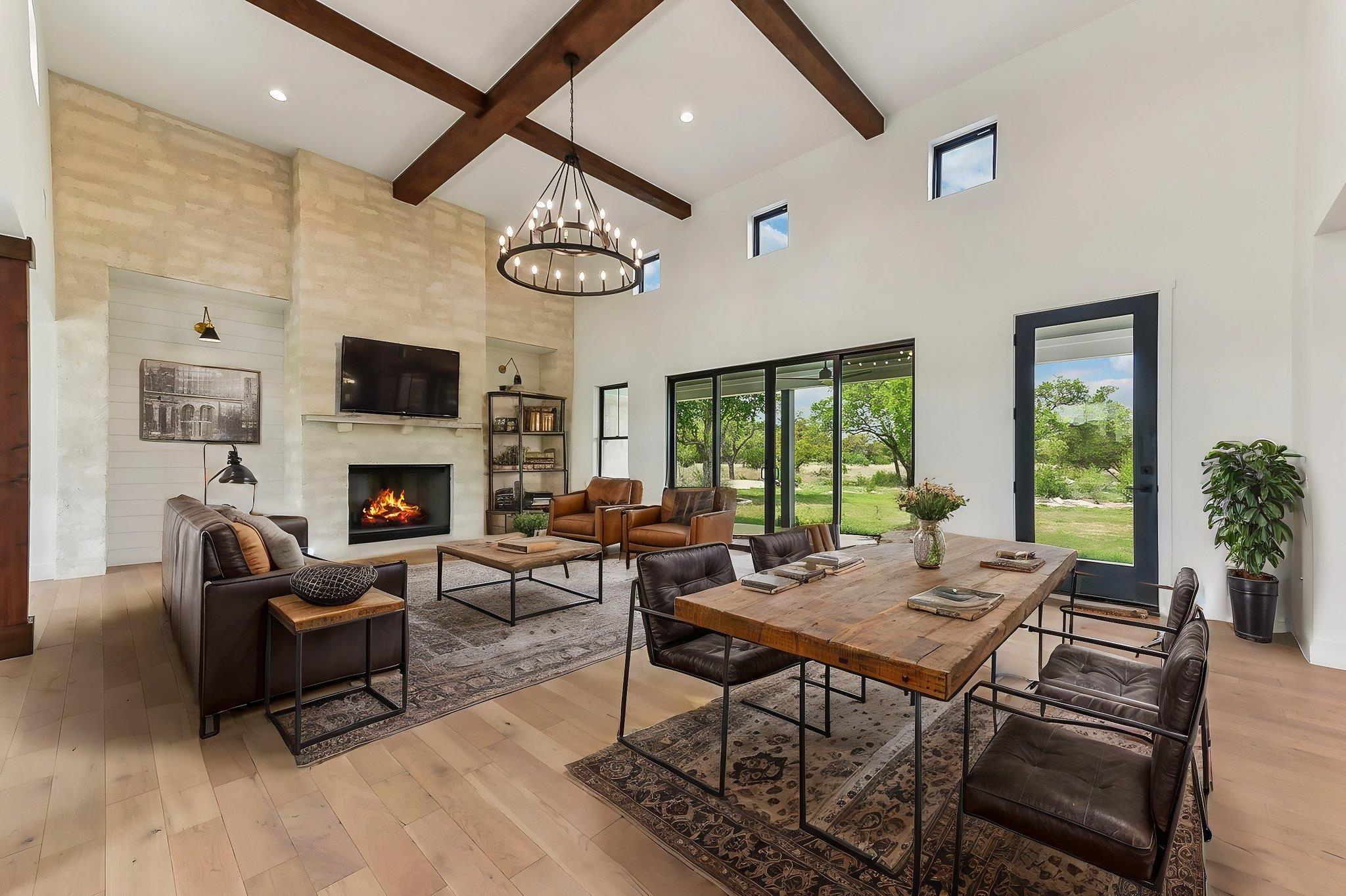 116 Tranquility Trails Dr, Spicewood, TX 78669