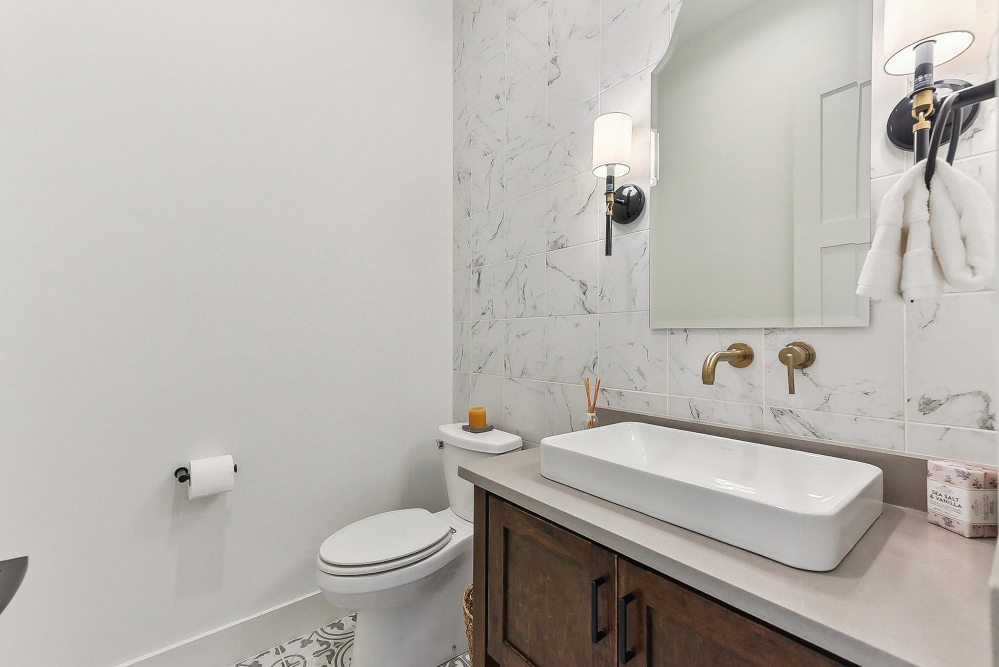 116 Tranquility Trails Dr, Spicewood, TX 78669