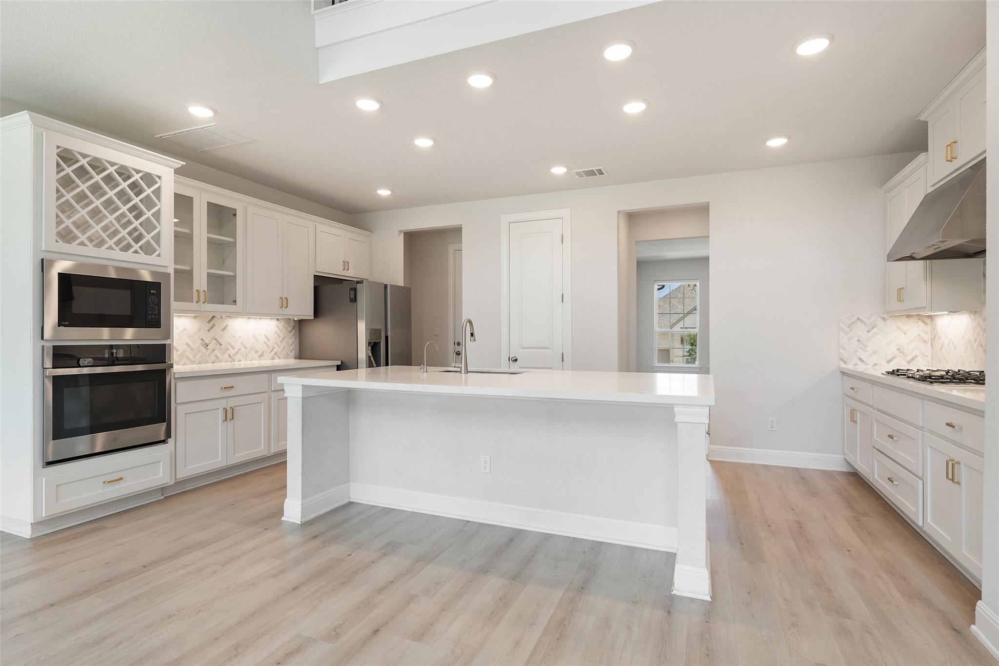 159 Fireside Rd, Austin, TX 78737