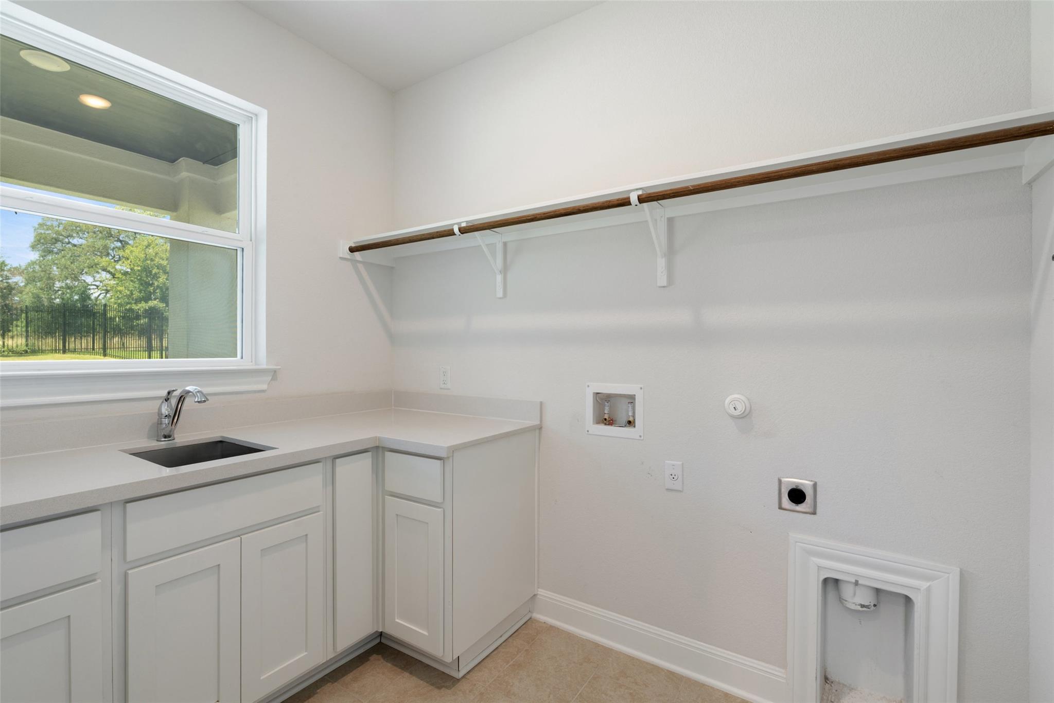 159 Fireside Rd, Austin, TX 78737