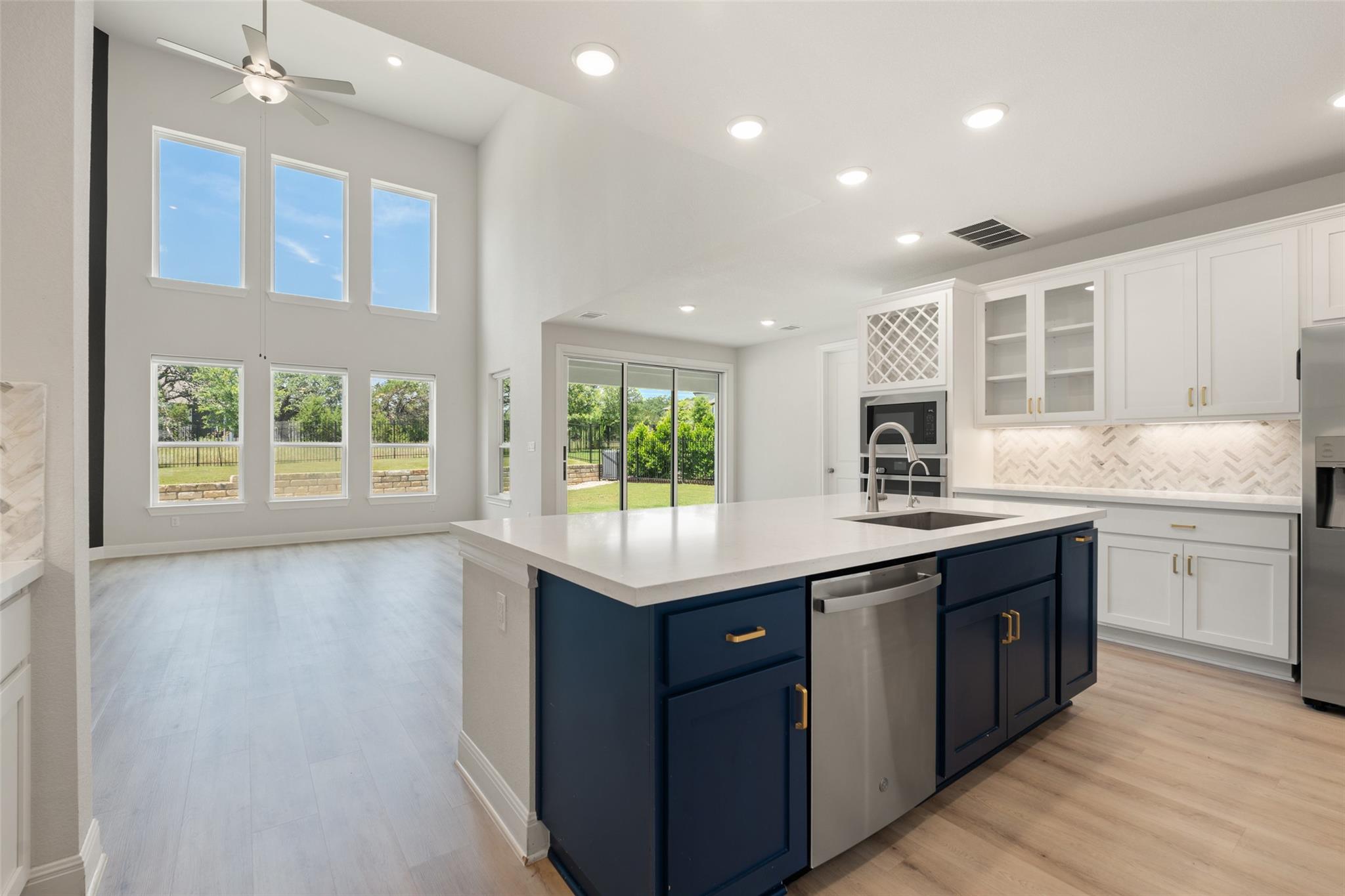 159 Fireside Rd, Austin, TX 78737