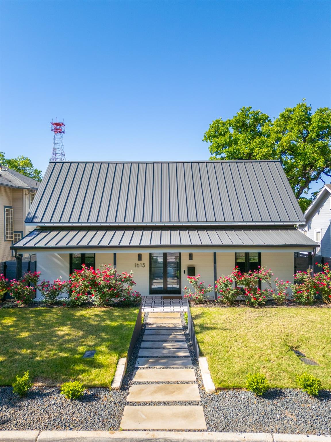 1615 Waterston Ave, Austin, TX 78703