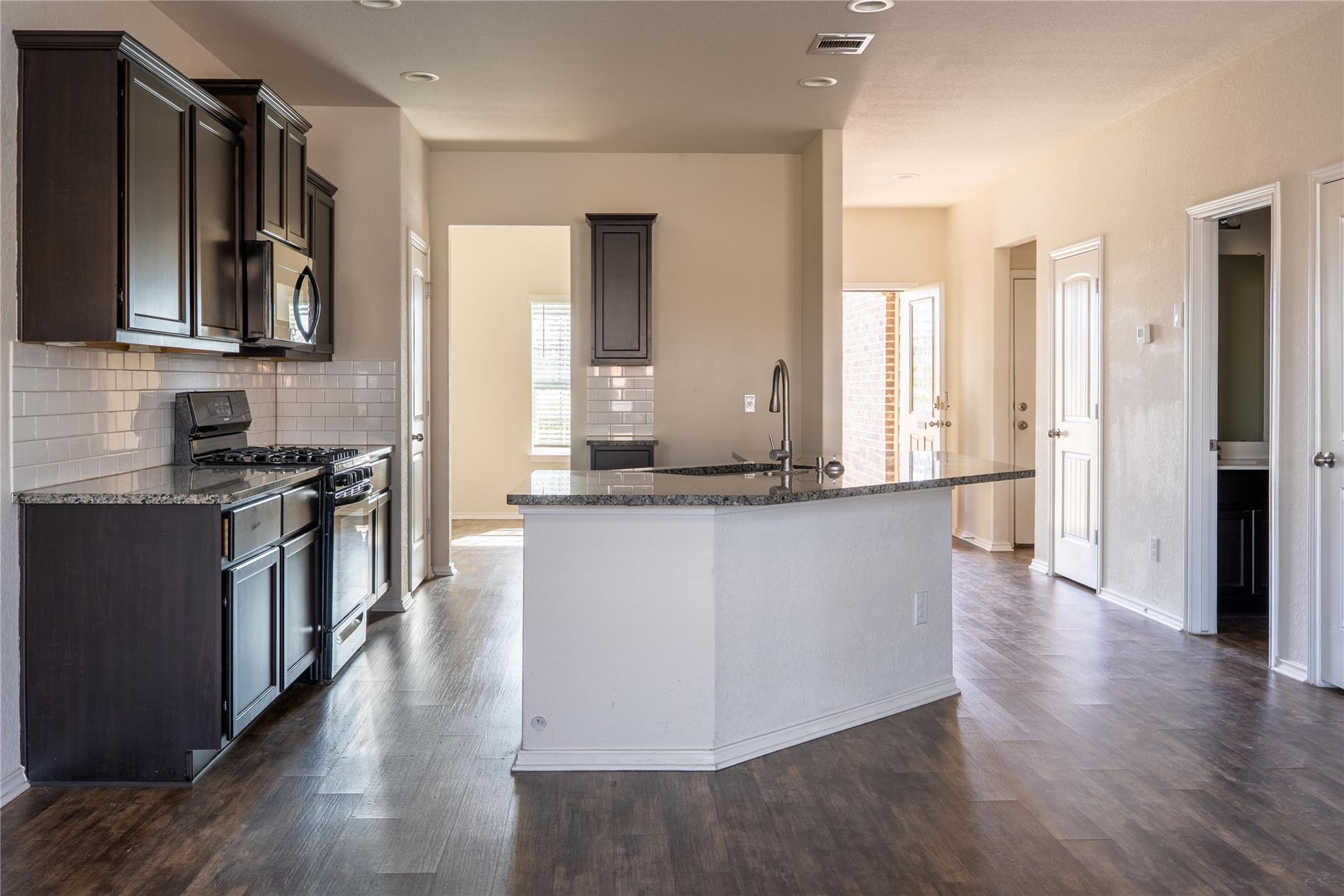 129 Werner Dr, San Marcos, TX 78666