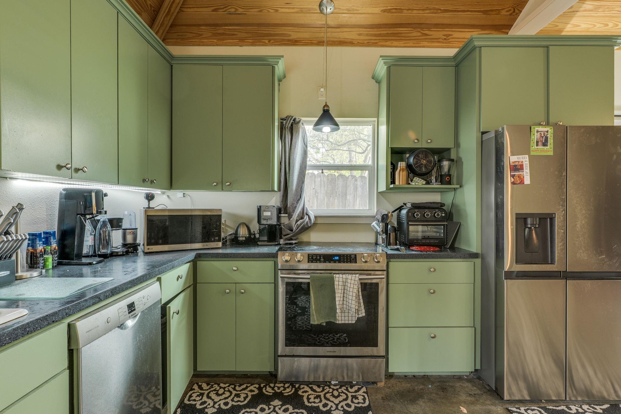 1212 E 10th St, Austin, TX 78702