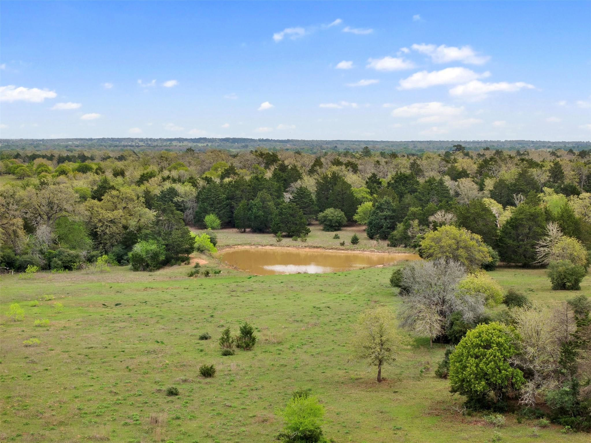 2003 County Road 332, Paige, TX 78659