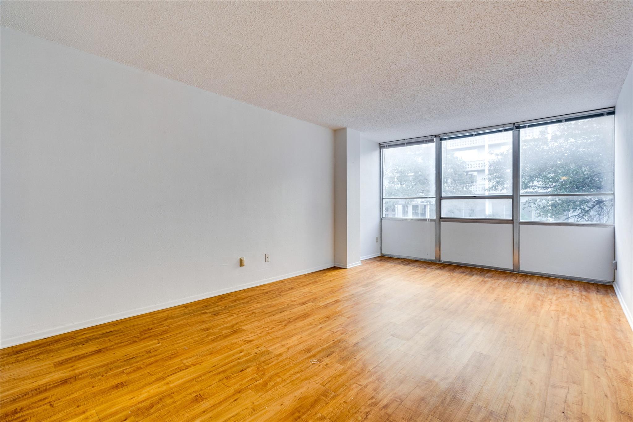 1800 Lavaca St # A214, Austin, TX 78701