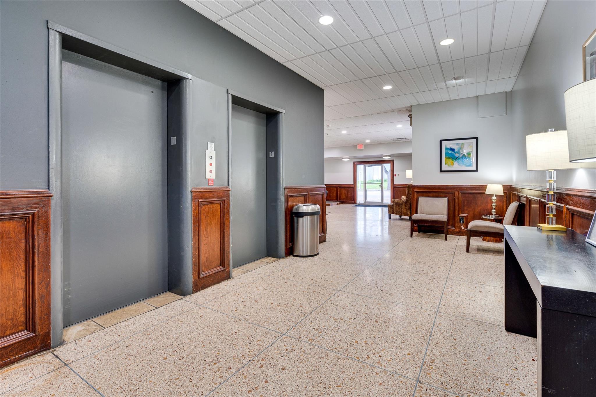1800 Lavaca St # A214, Austin, TX 78701