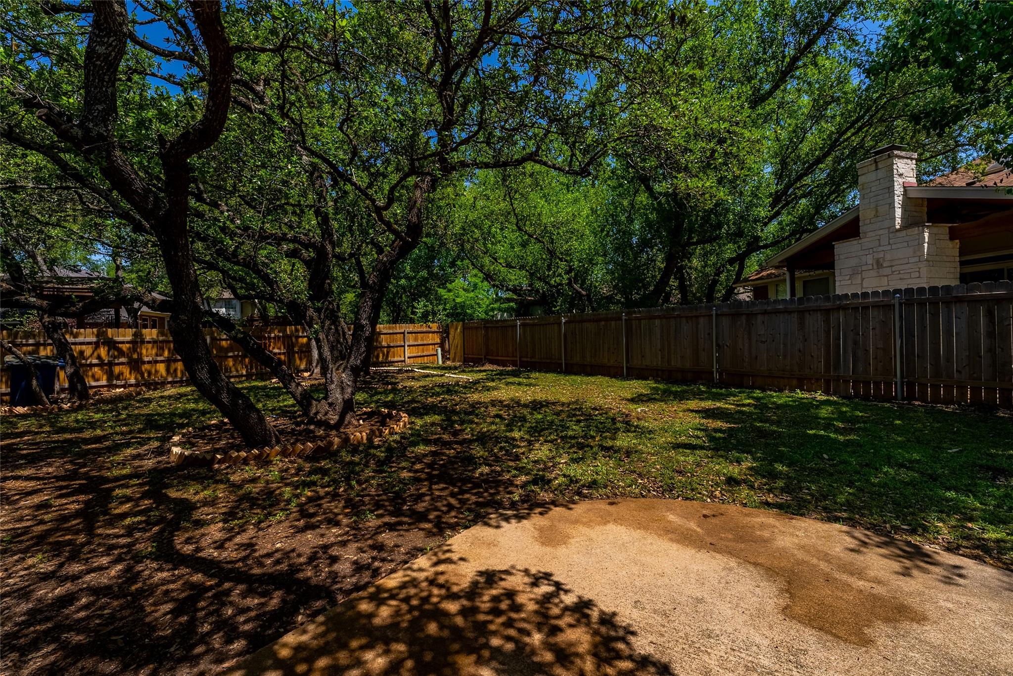 6100 Sierra Leon, Austin, TX 78759