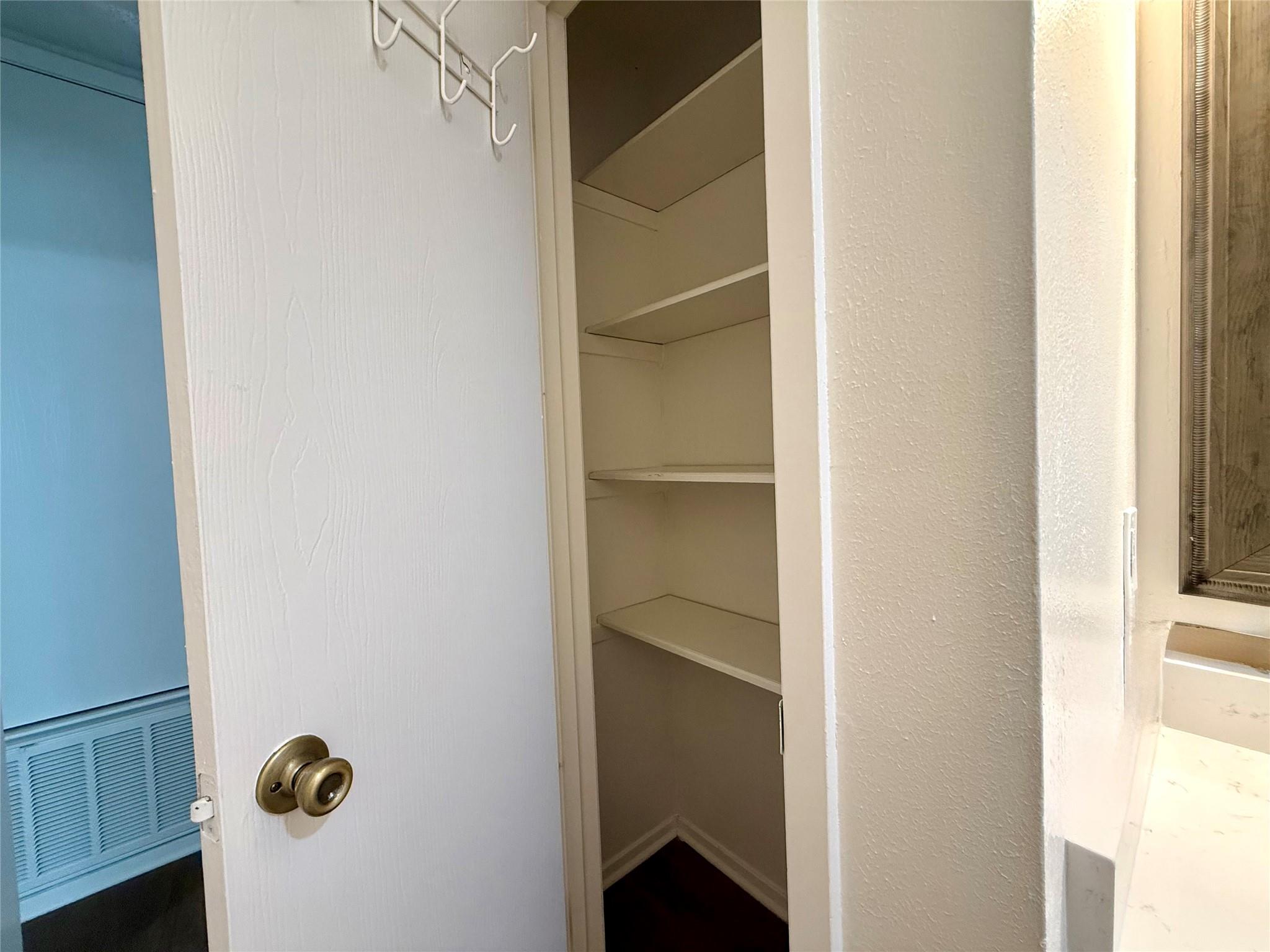 1509 Cinnamon Path # B, Austin, TX 78704