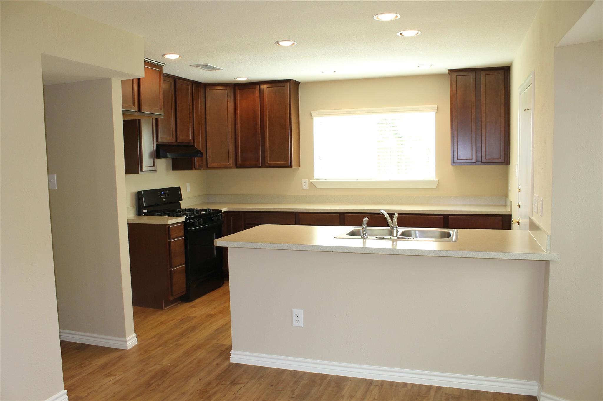 12711 Rampart St, Austin, TX 78727