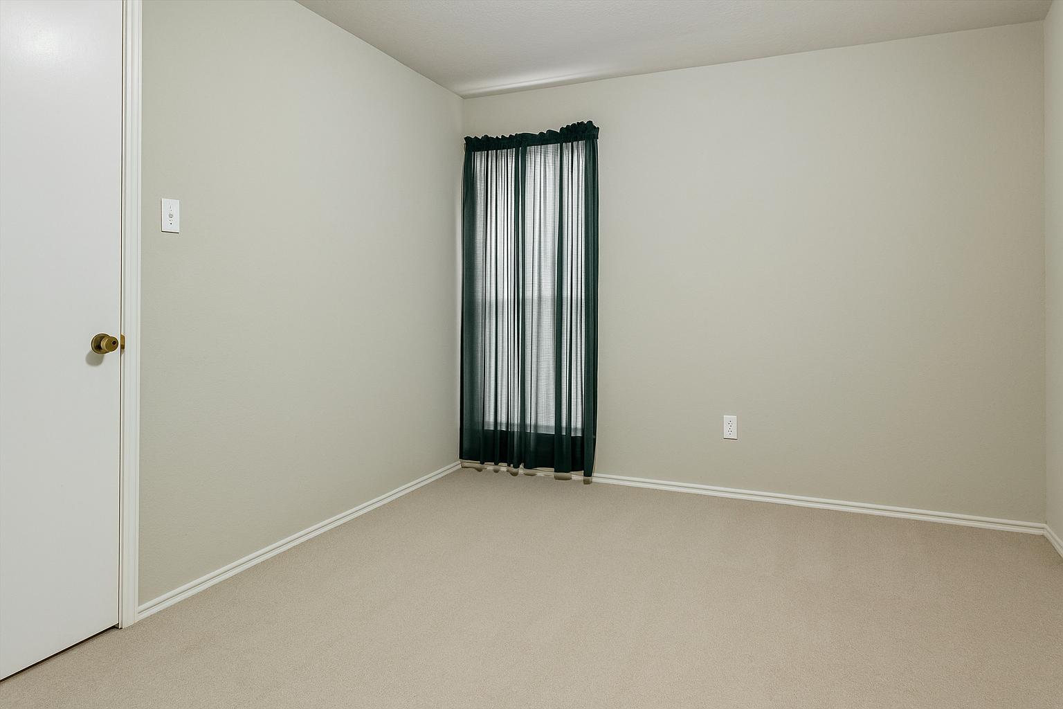 1516 Gunnison Cv, Lockhart, TX 78644