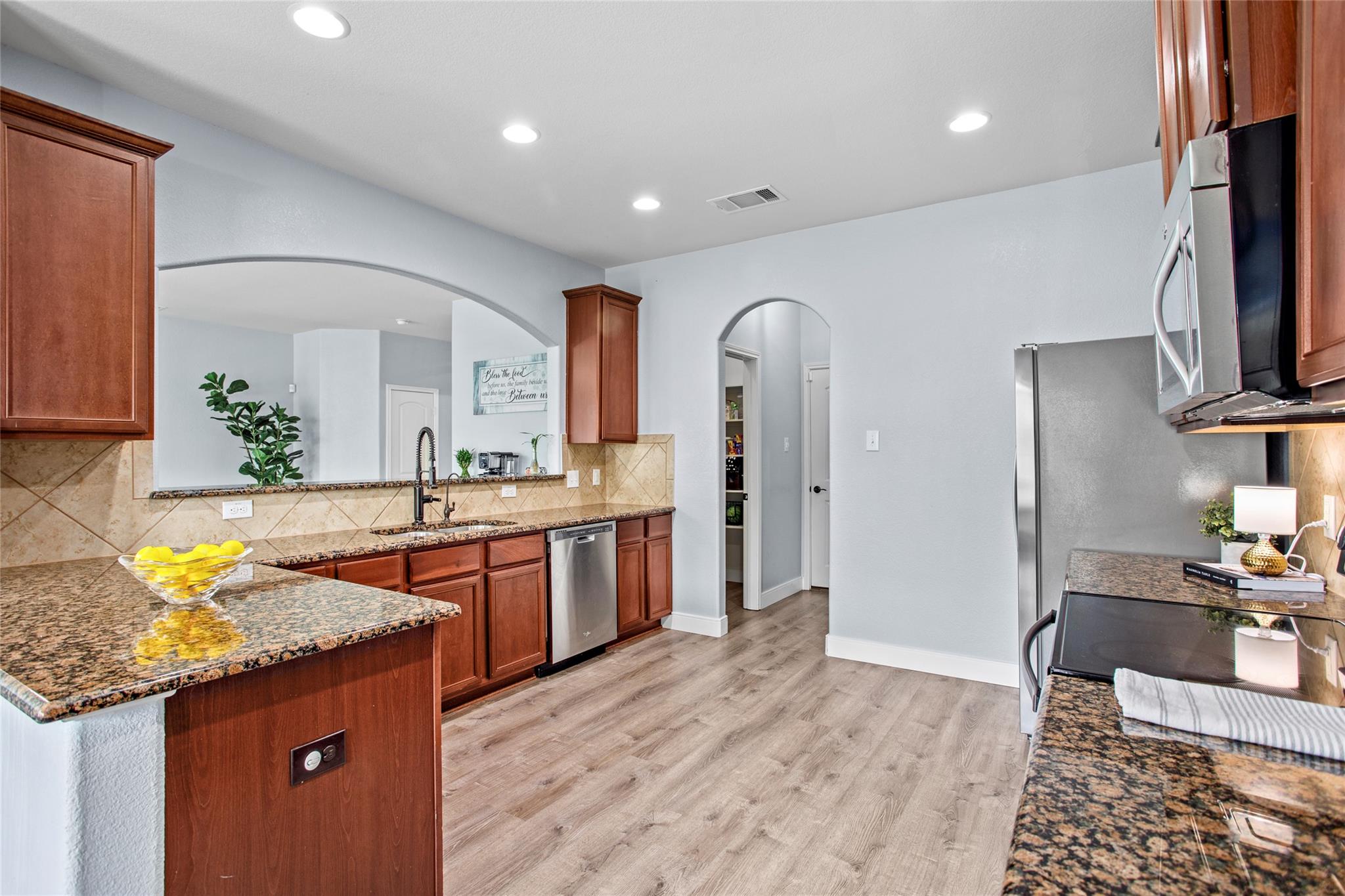 1625 Breanna Ln, Kyle, TX 78640