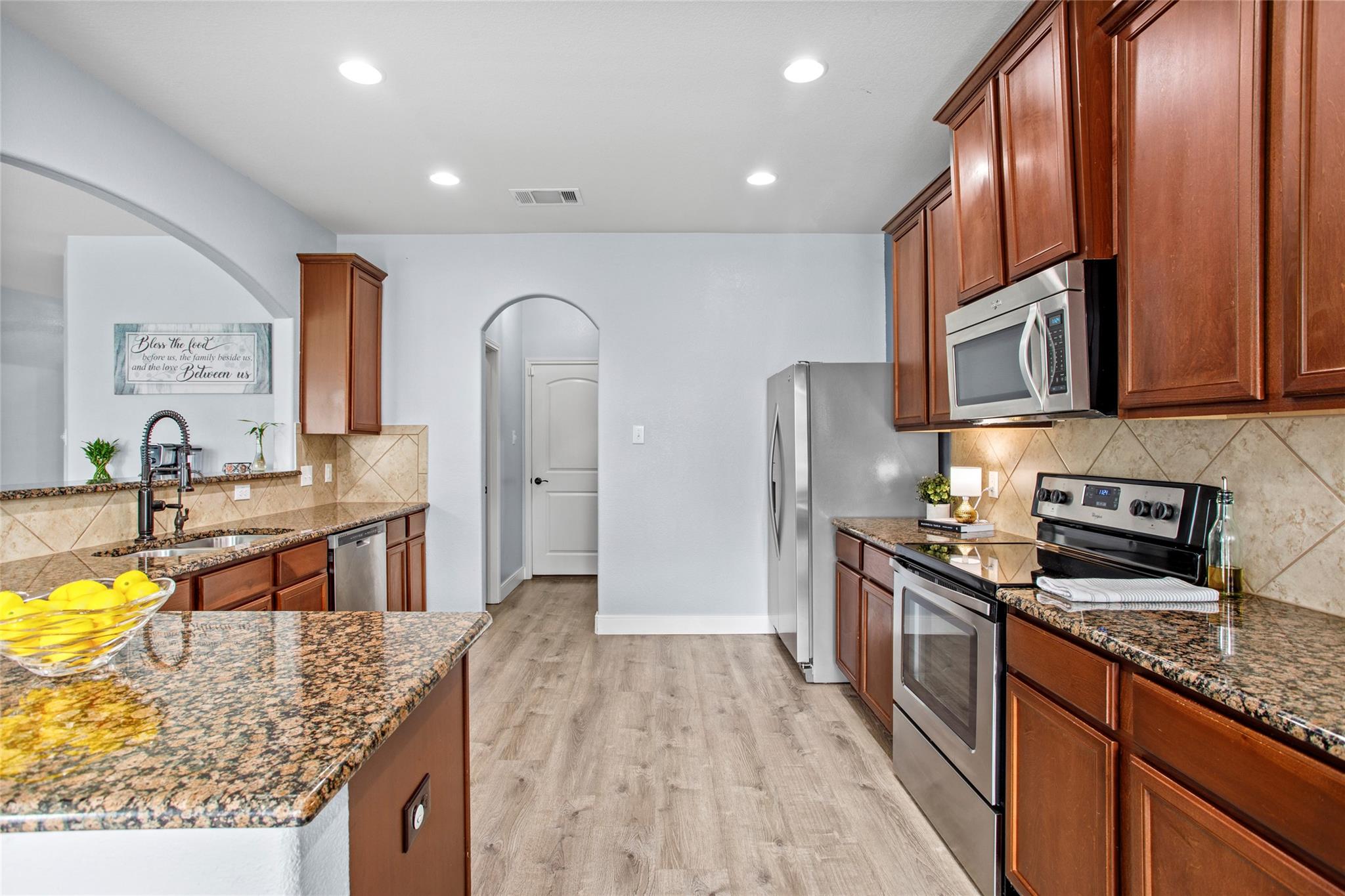 1625 Breanna Ln, Kyle, TX 78640