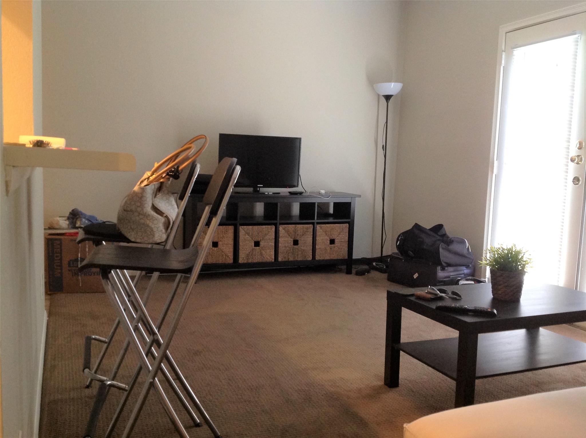 914 22 1/2 St # 302, Austin, TX 78705
