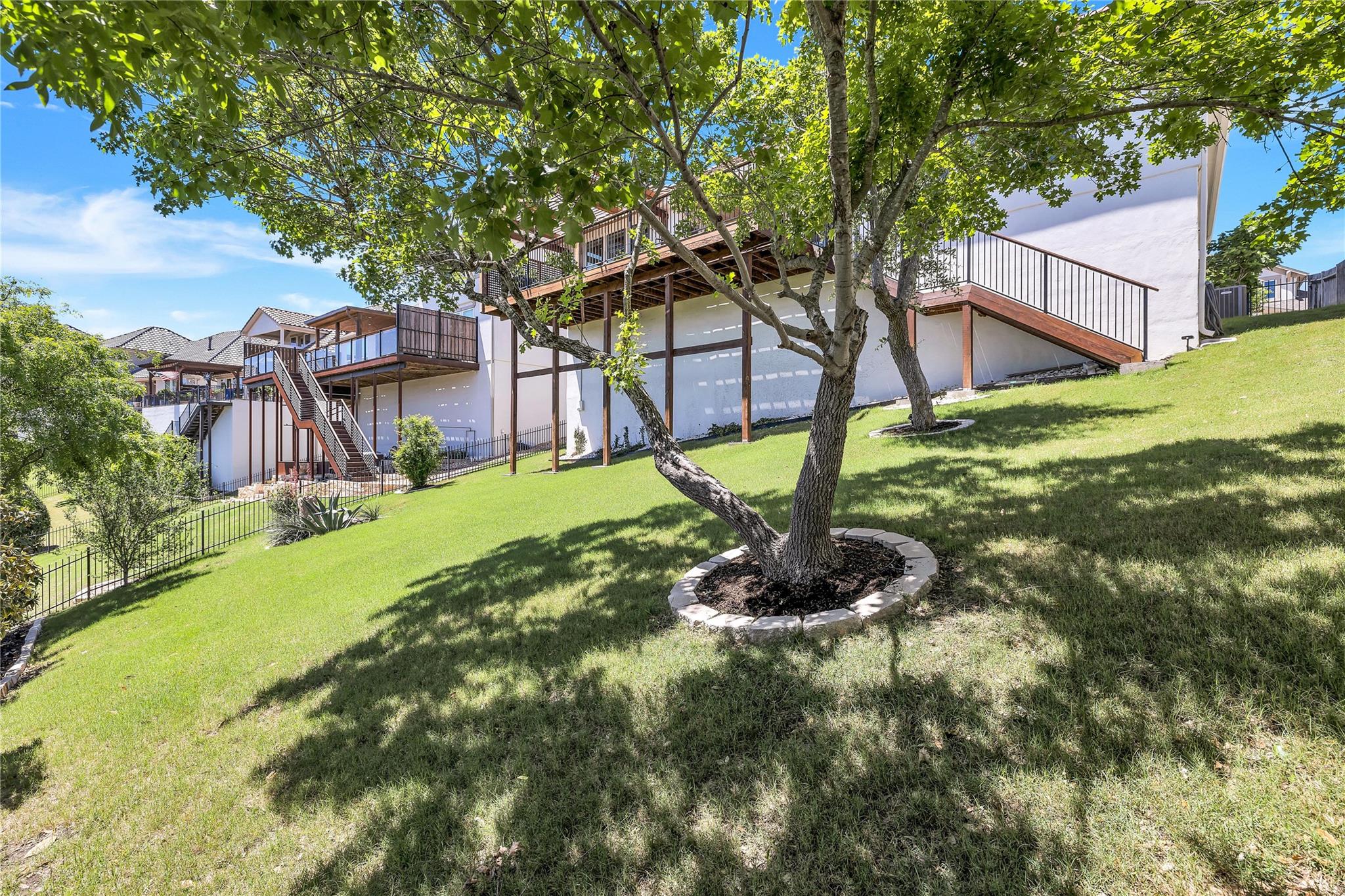 19605 Summit Glory Trl # 107, Spicewood, TX 78669