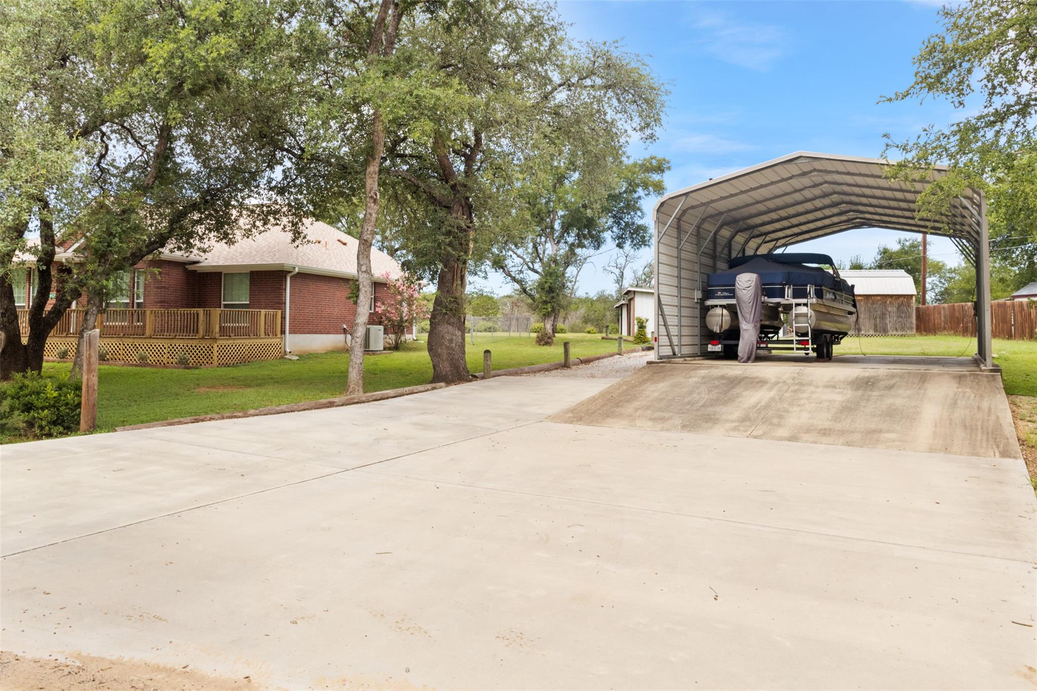 112 Mari Ln, Spicewood, TX 78669