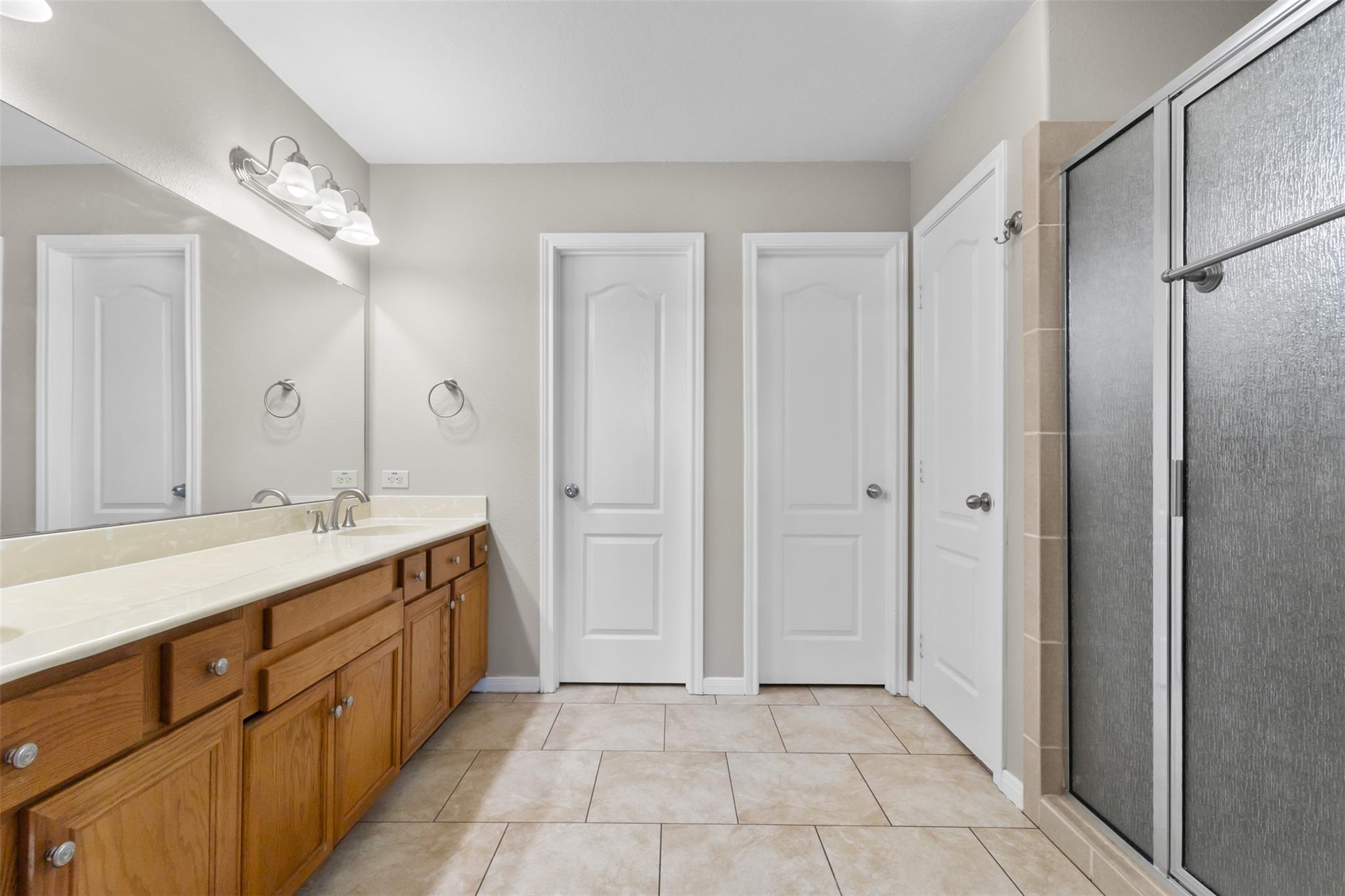 112 Mari Ln, Spicewood, TX 78669