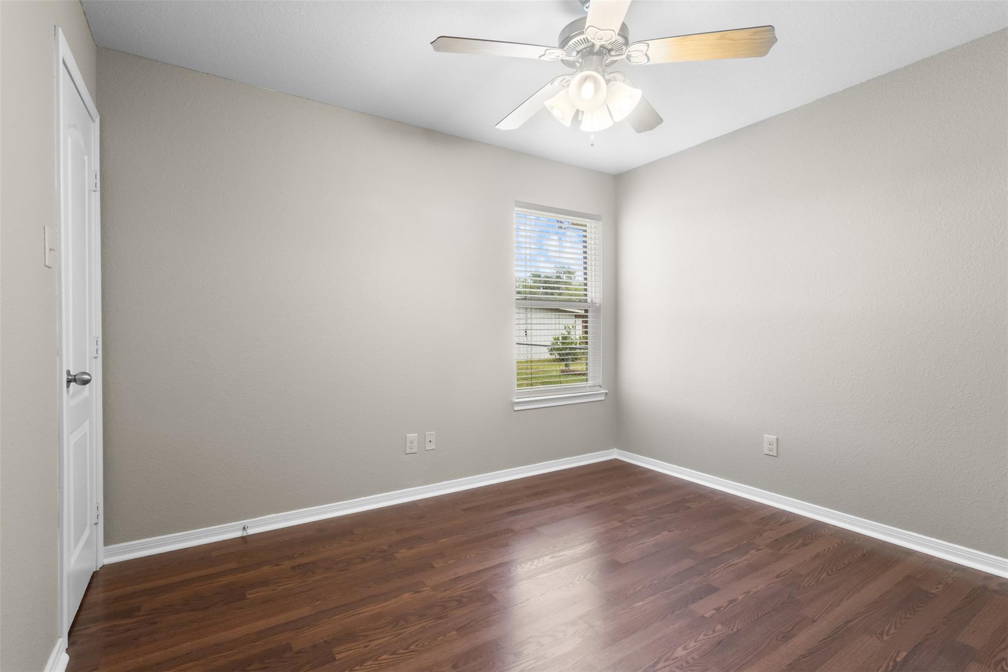 112 Mari Ln, Spicewood, TX 78669